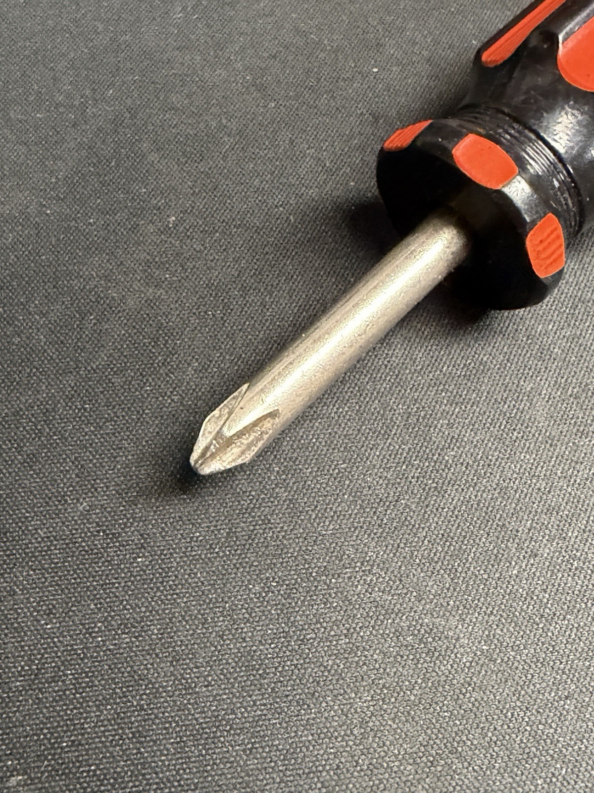 Vintage Stanley 65-342 #2 stubby Phillips screwdriver, Black & Orange, U.S.A.,