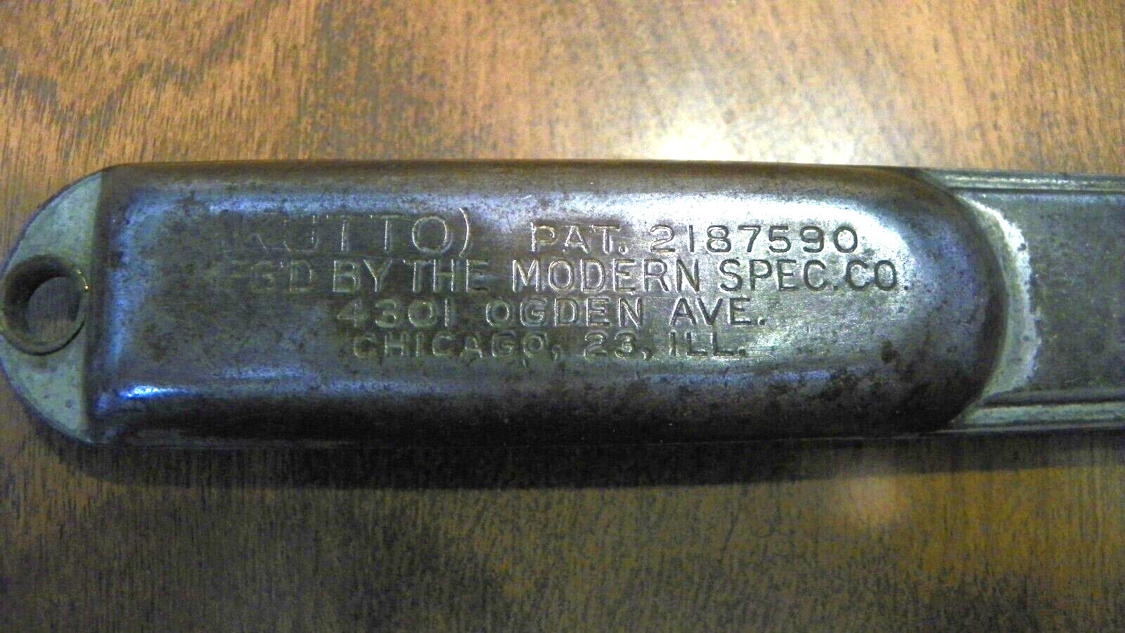 Vintage KUTTO Utility Knife Box Cutter Carpet Cutter pat. 2187590