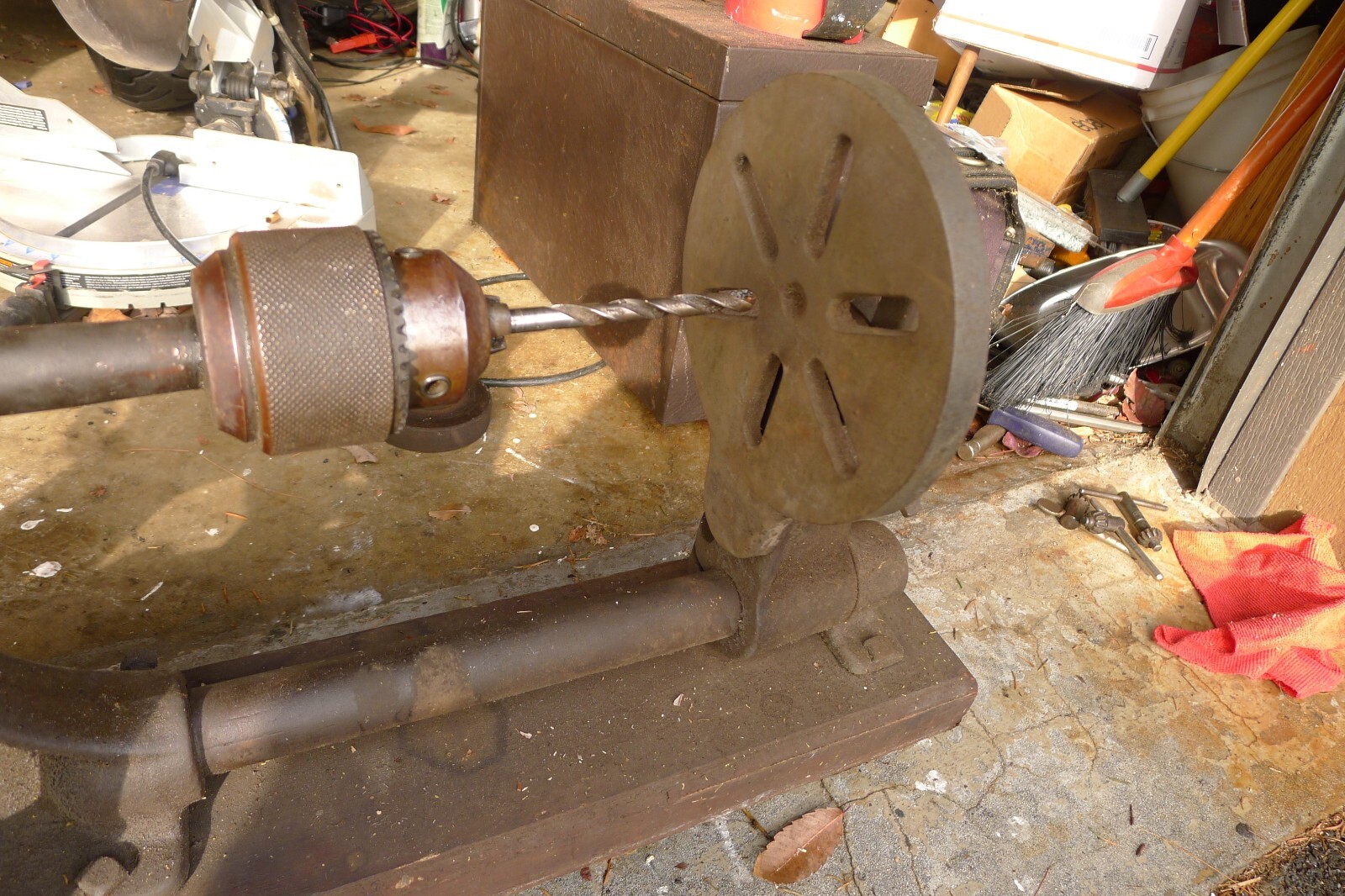 ANTIQUE CHAMPION BLOWER & FORGE POST DRILL, NO. 101, LANCASTER PA