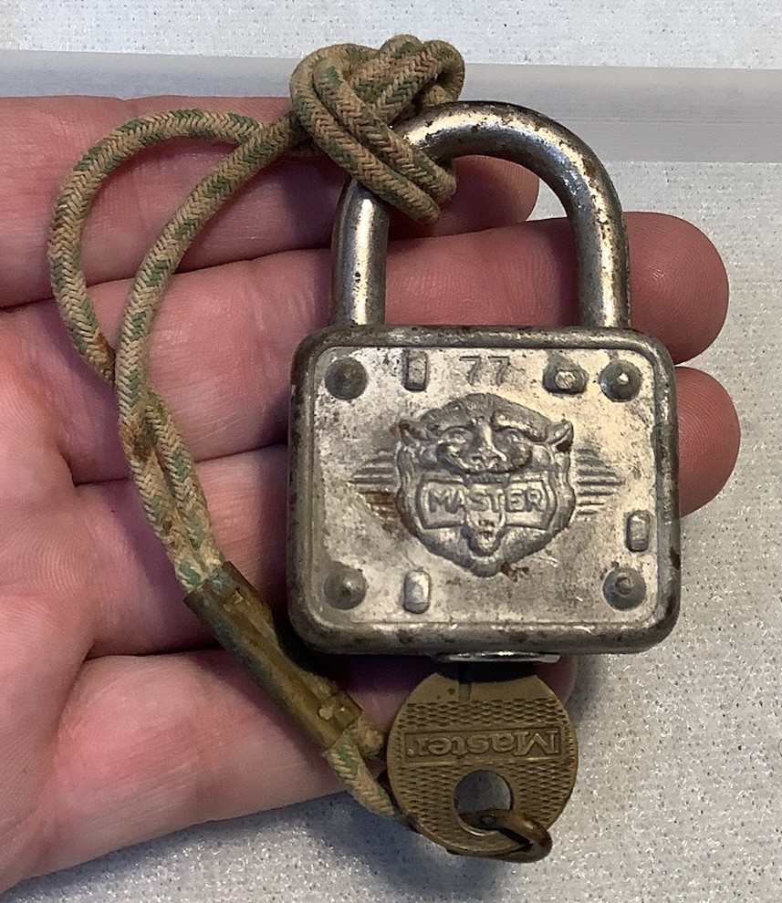 Vintage Master Lock No.77 Embossed Lion Head Padlock W/ Key Works
