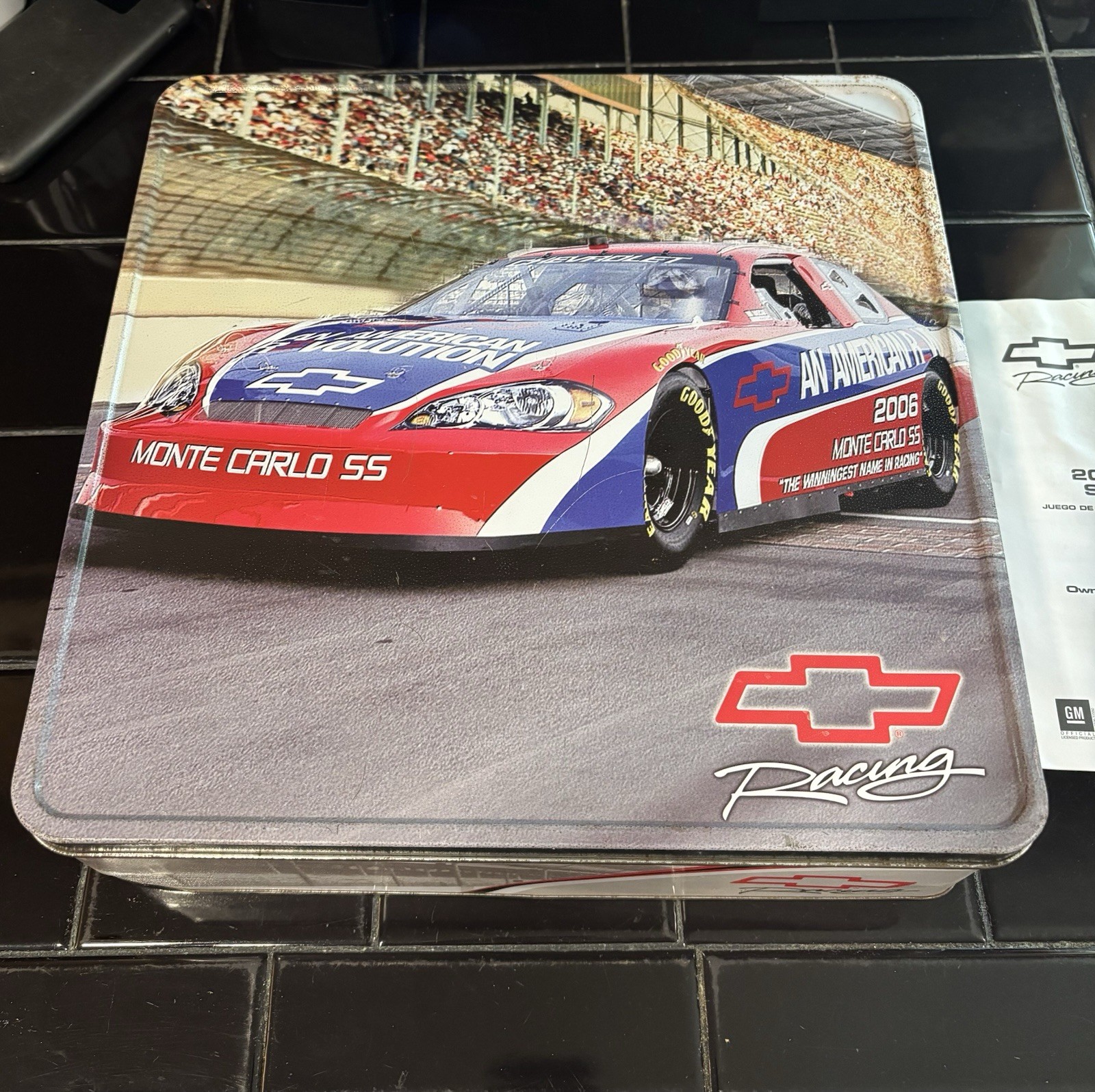 Chevy Racing Metric Socket Set In Collectible Tin NASCAR