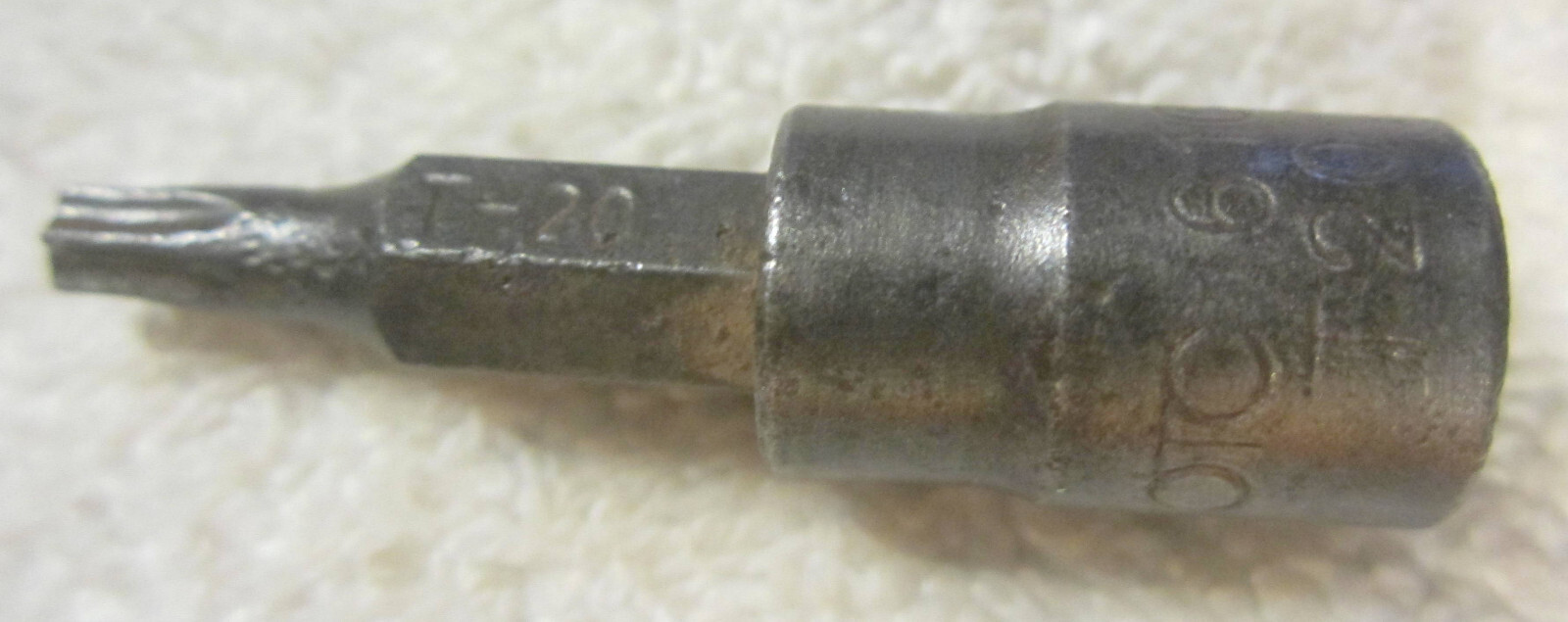 1/4″ drive,#6103 OTC Tools T20 ,1/4” Dr., Torx Bit Socket VTg bit,tool