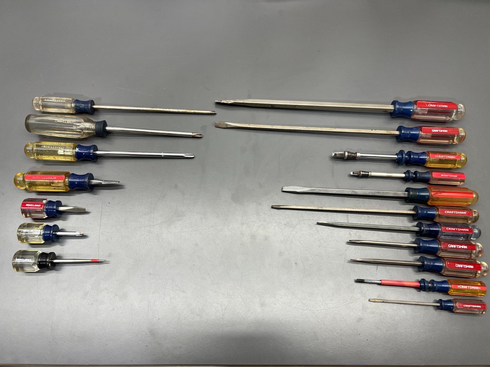 (SD1) VINTAGE CRAFTSMAN 18PC SCREWDRIVER SET – VGC – MADE IN USA