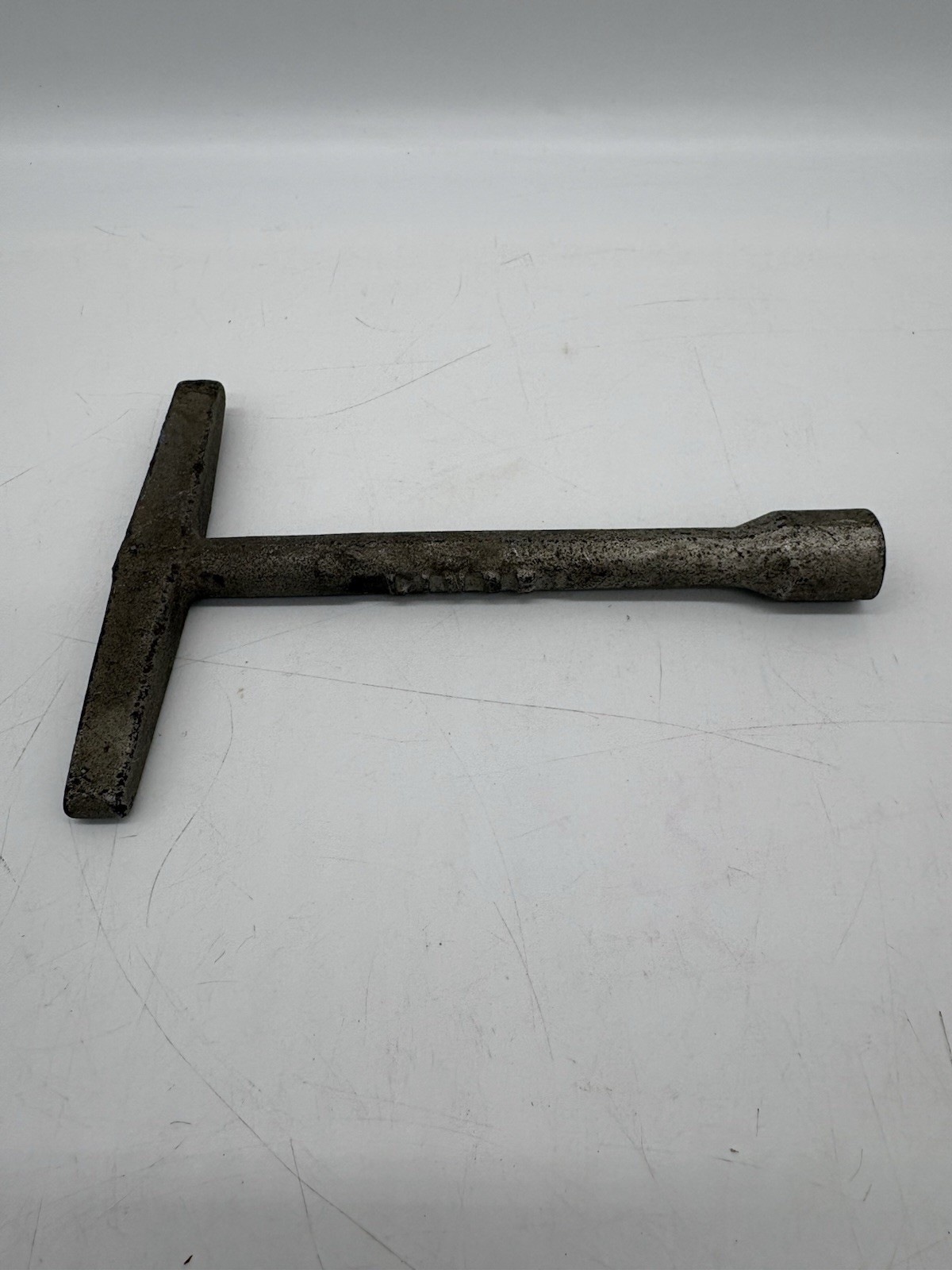 Vintage LINDE Fireplace Gas Valve T-Handle Wrench Key Fits 5/16″ Square or 7mm