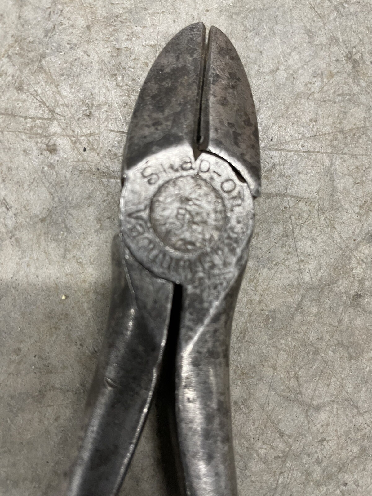 FT1 Vintage Snap-On Tools Vacuum Grip No.87 Diagonal Side Wire Cutters Pliers
