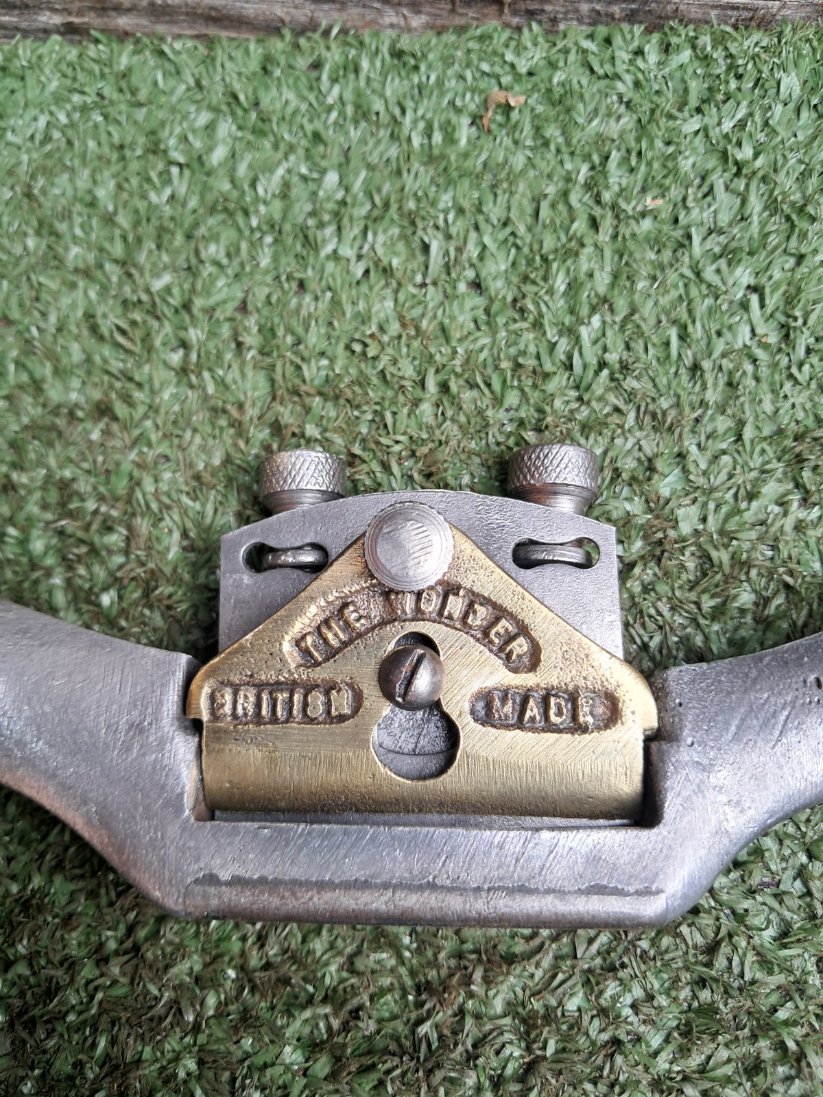 Vintage THE WONDER Hand Plane British Made Carpenters Woodworking Tool (#165)