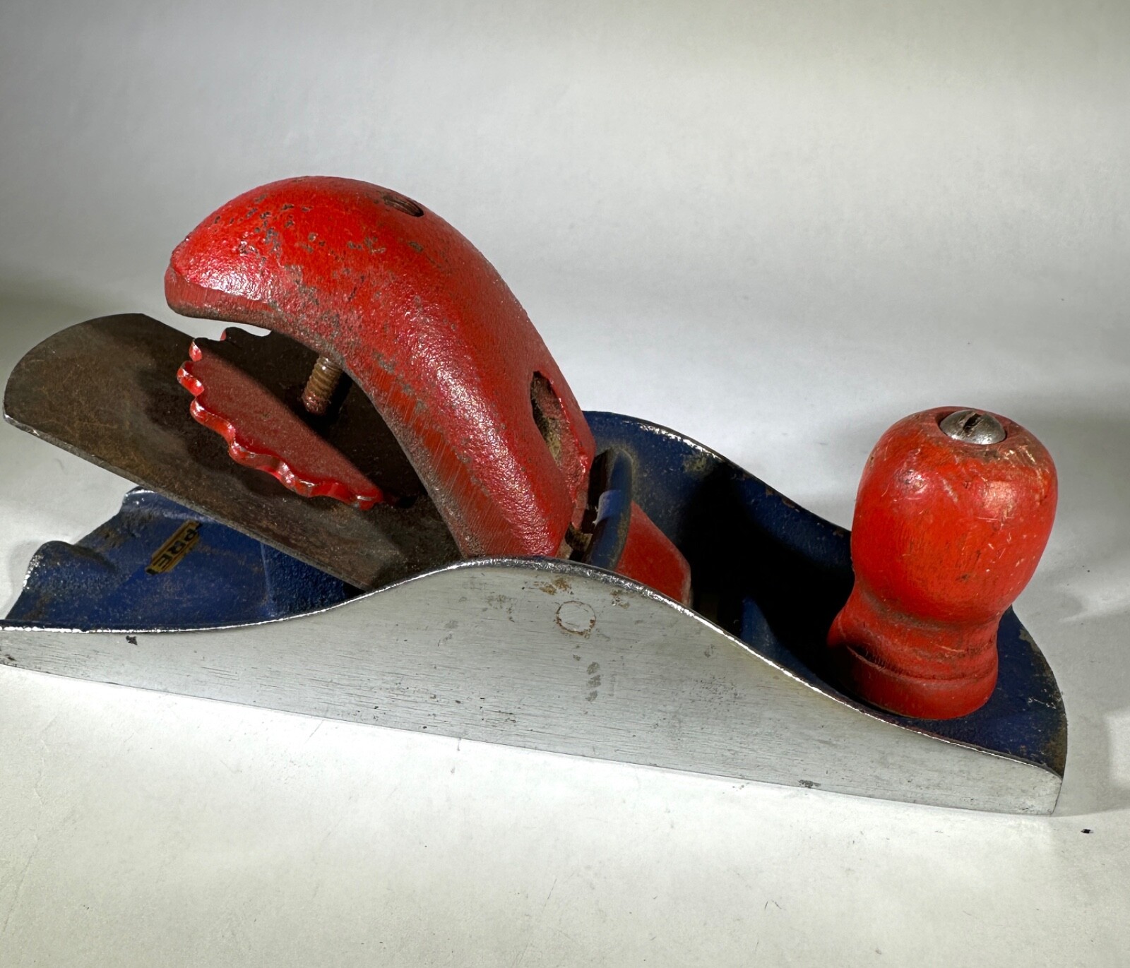 Vintage Wood Plane Blue and Red 6 Inches With Blade Woodworking