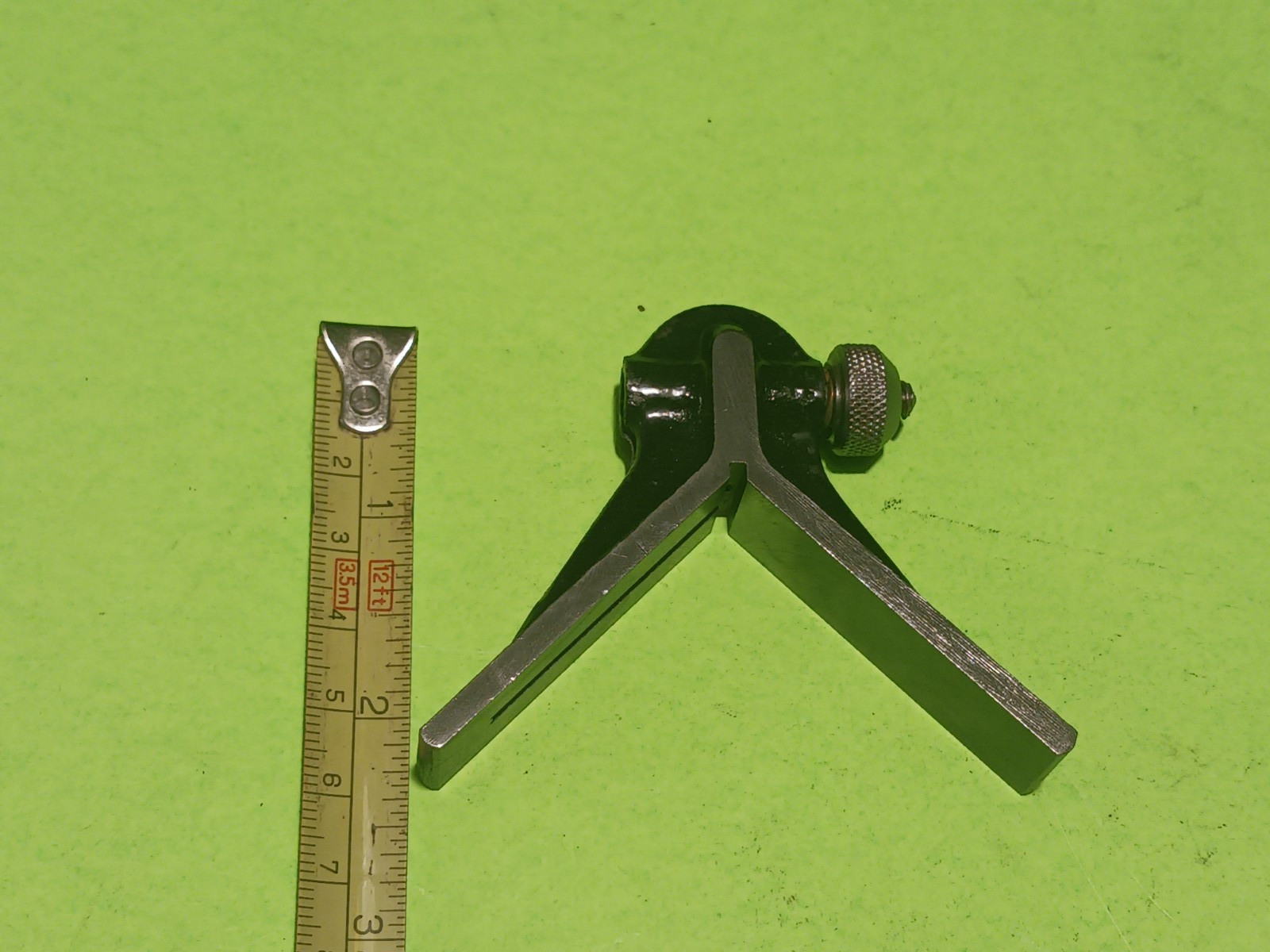 Vtg Millers Falls Co. 6″ Combination Square center head (not rule) works great