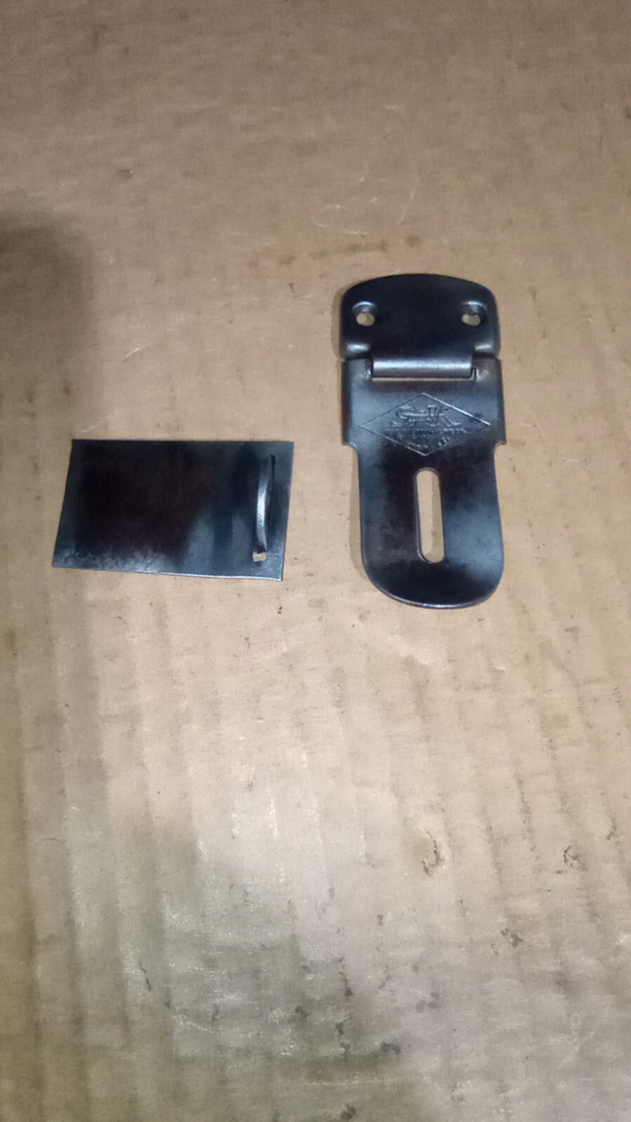 S-K Tools Sherman Klove Co. Tool box toolbox center latch. #S99