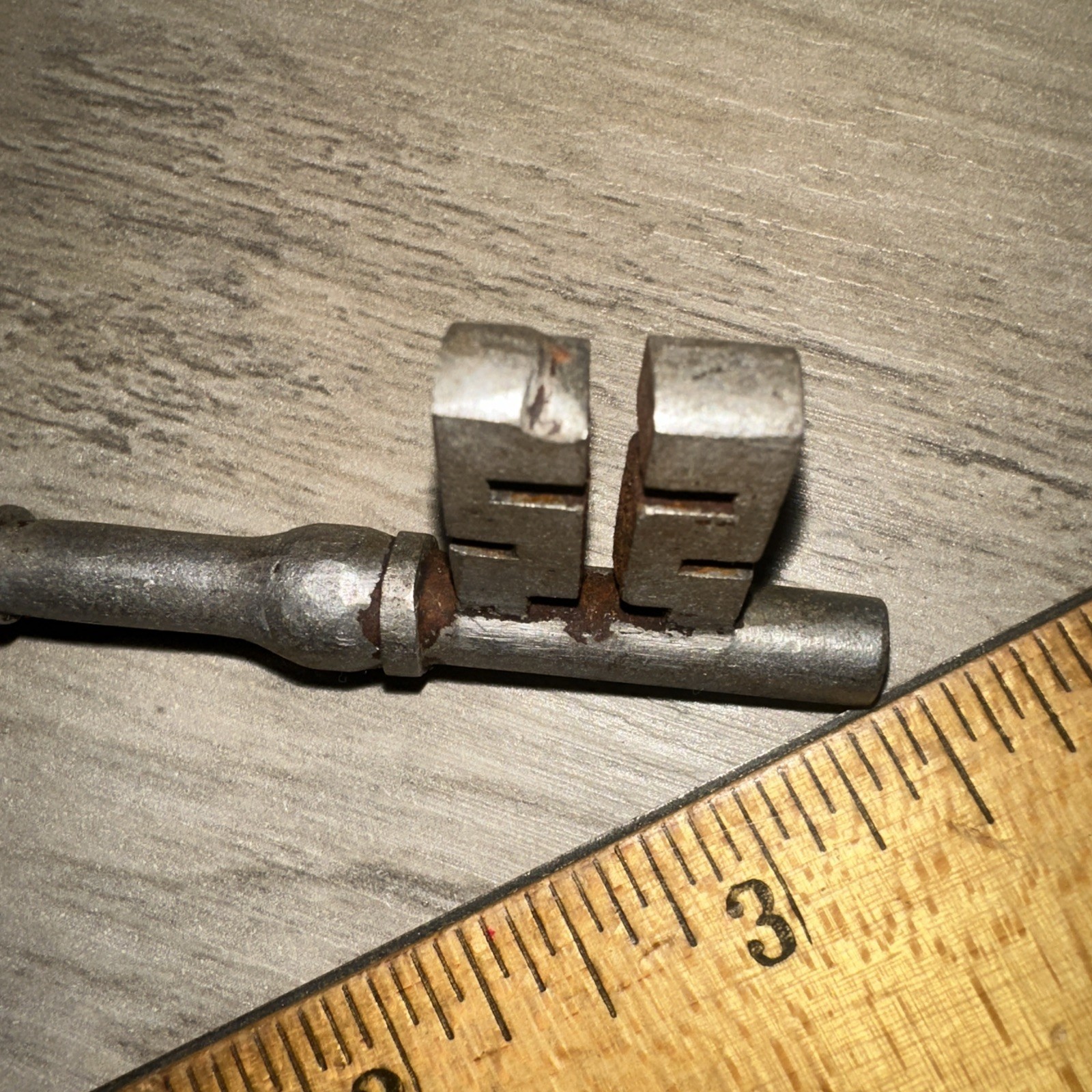 Antique Skeleton Key Solid Barrel Jailer Key Unique Head Design!