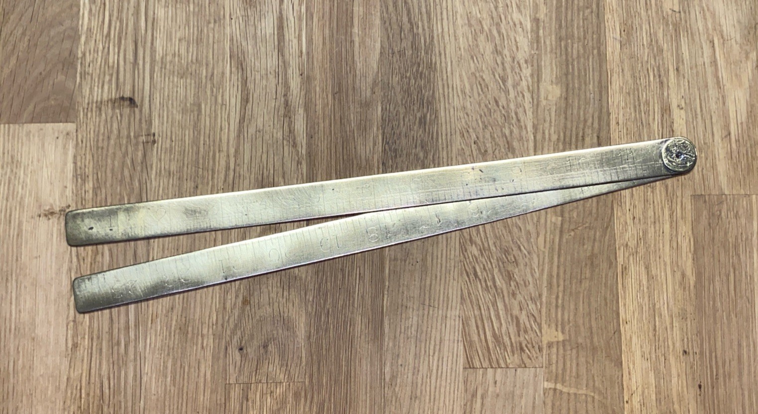 VINTAGE CHESTERMAN BRASS 24” FOLDING RULER No 500 ENGINEERS CARPENTERS OLD TOOLS