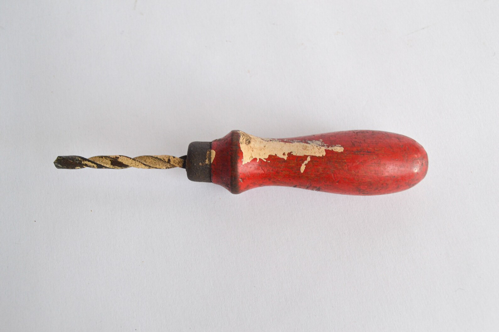Rare Vintage Hobbies / Craft Spiral Hand Drill With Red Wooden Handle, Hand Tool