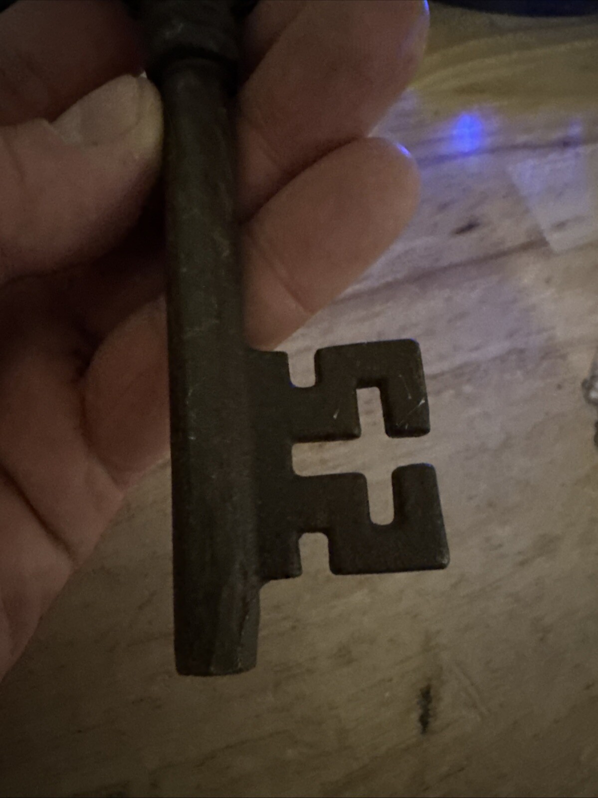 Victorian Master Cast Iron Skeleton Key Collector Man Cave Patina Cathedral GIFT
