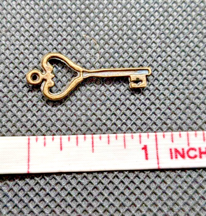 Keys Lot of 5 Bundles Multiple Design Mini Charms Smalls Findings Jewelry Supply