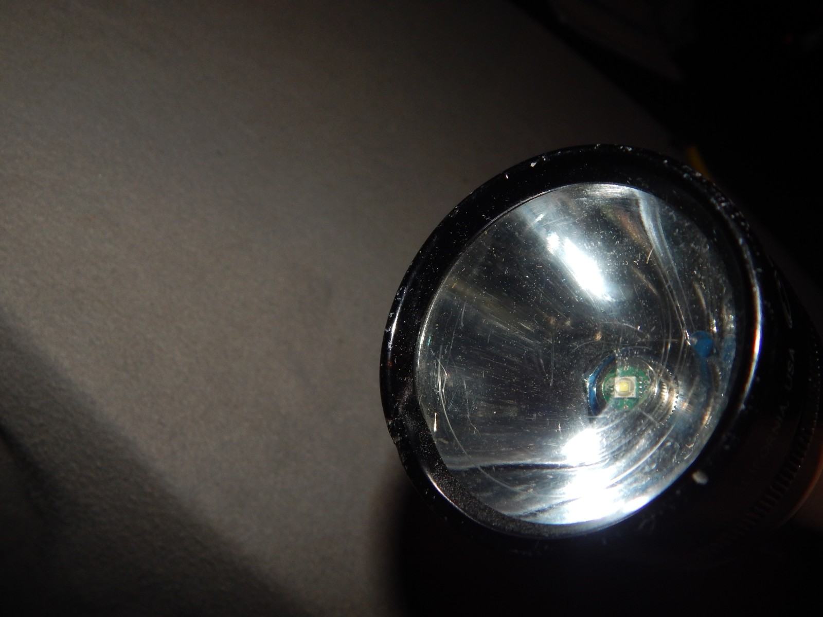 Vintage? Mag Co Mag-Lite Police Flashlight 19 1/2″ Long Works Estate Find