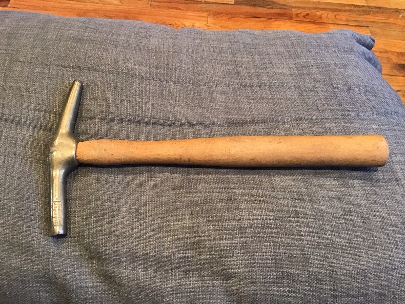 G.W. Mount 11.5” Brass Tack Hammer with Magnetic Tip *Nice*