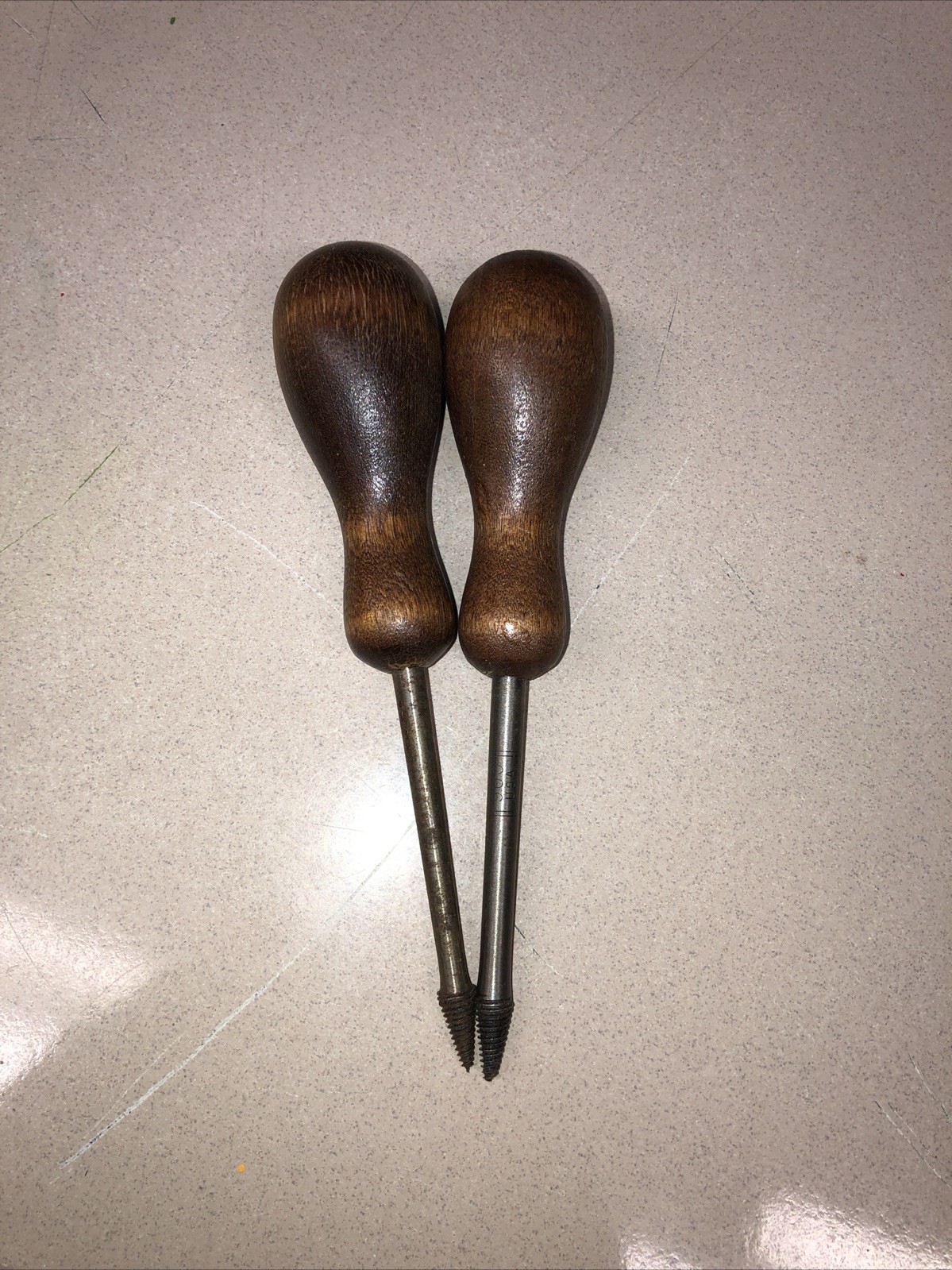 Lot 2 Vintage IRWIN No 900 Screw Starter Wooden Handle Woodworking Carpentry USA