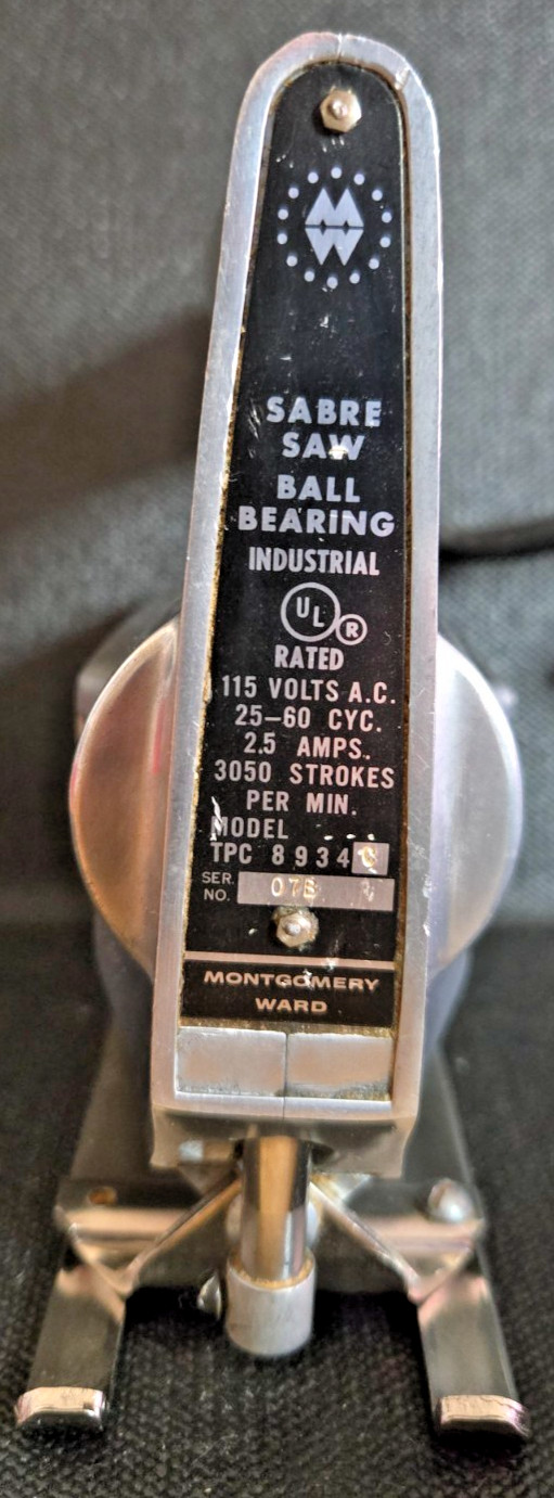 Montgomery Ward Powr Kraft 8934 Sabre Jig Saw with Case, Blades & Fence Complete