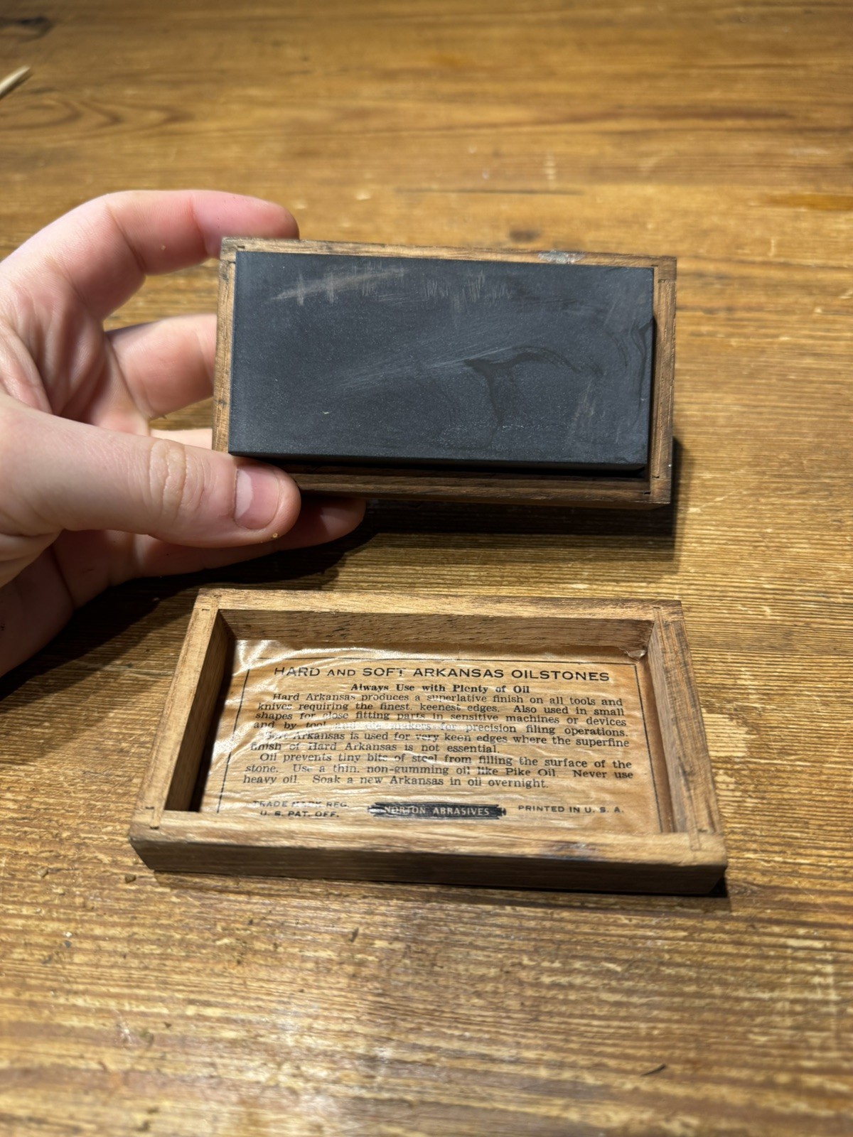 Norton HM4 Black Hard Arkansas Sharpening Stone / Oilstone