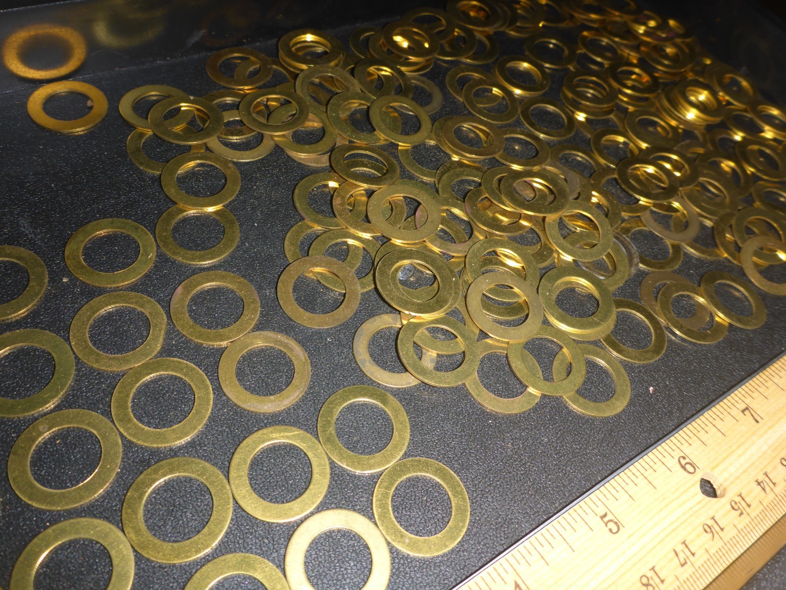 190 New Old Stock Solid Brass Flat Washers Friction Rings 13/16″ OD & 1/2″ ID