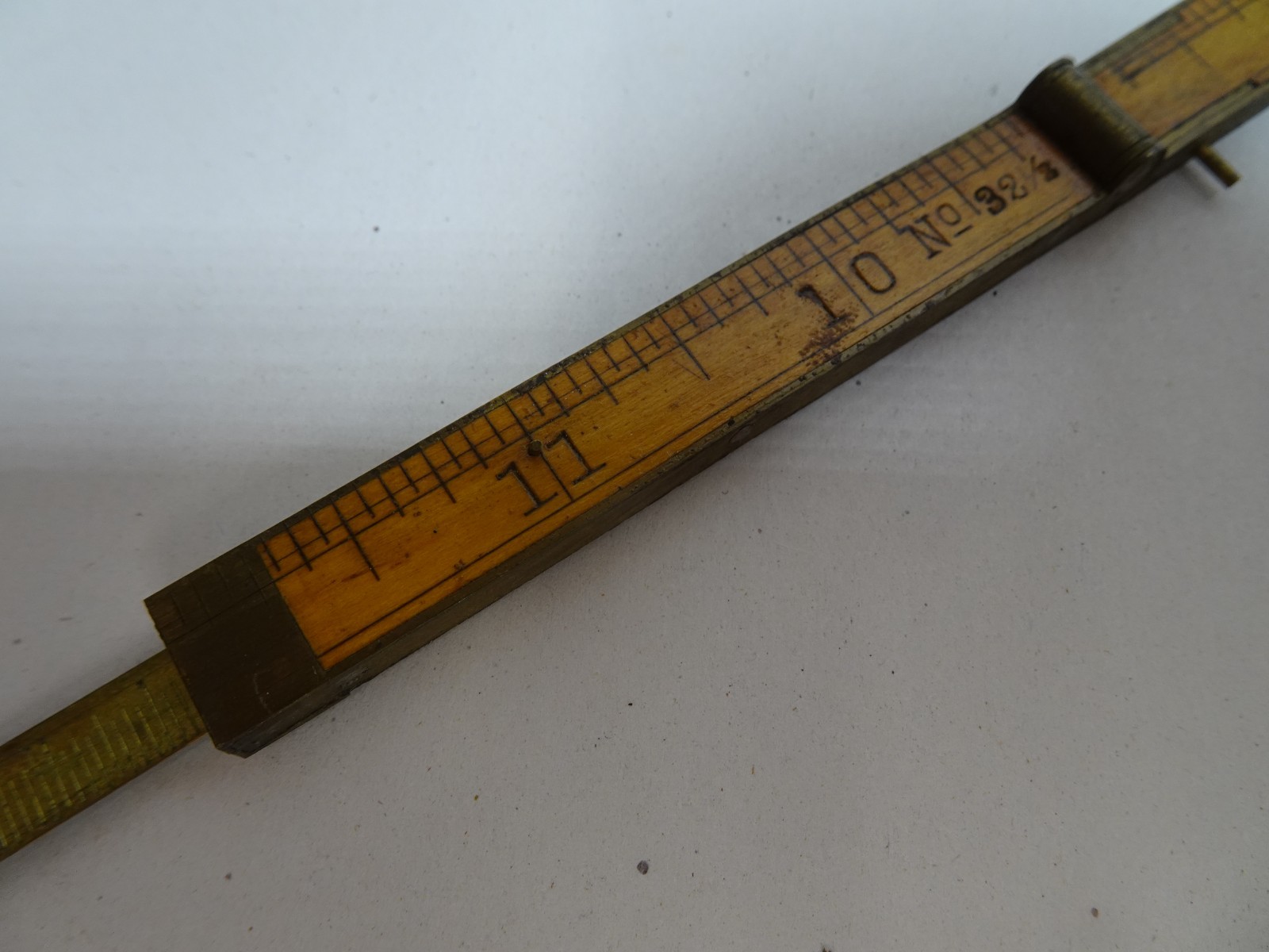 Upson Nut Company 32 1/2 Folding Wooden Ruler Rule 4-Fold w Sliding Caliper