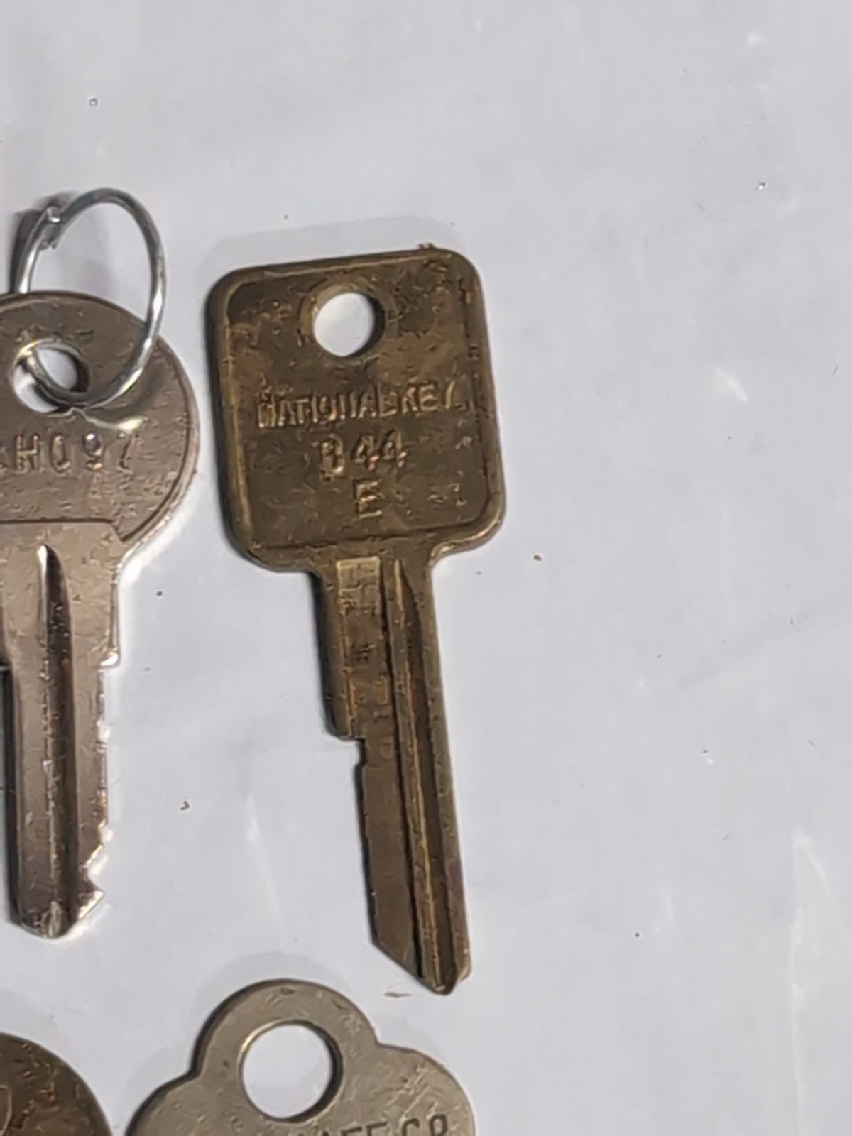 Vintage Key Lot Ford Duo Vending Safe Cabinet Mailbox Keys Mixed Assorted