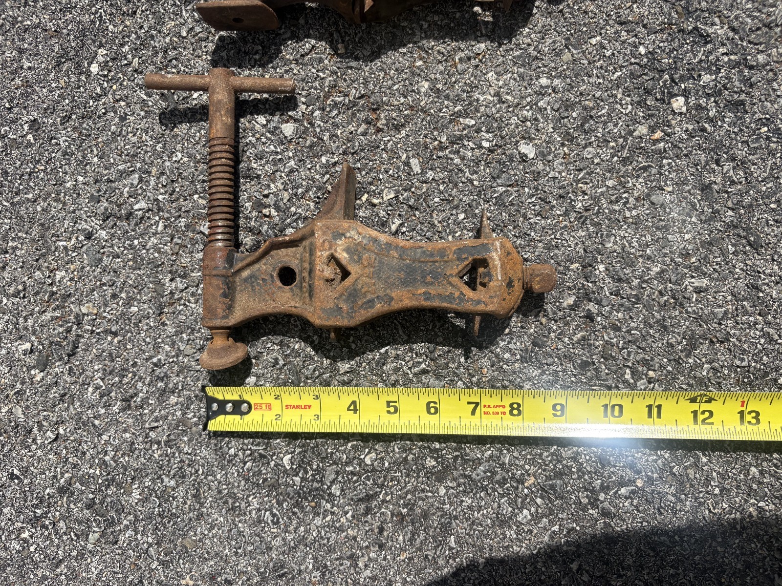 Boston 1896 Cast Iron Wood Clamp Threaded End Bar Clamp Sash Clamp Head No2