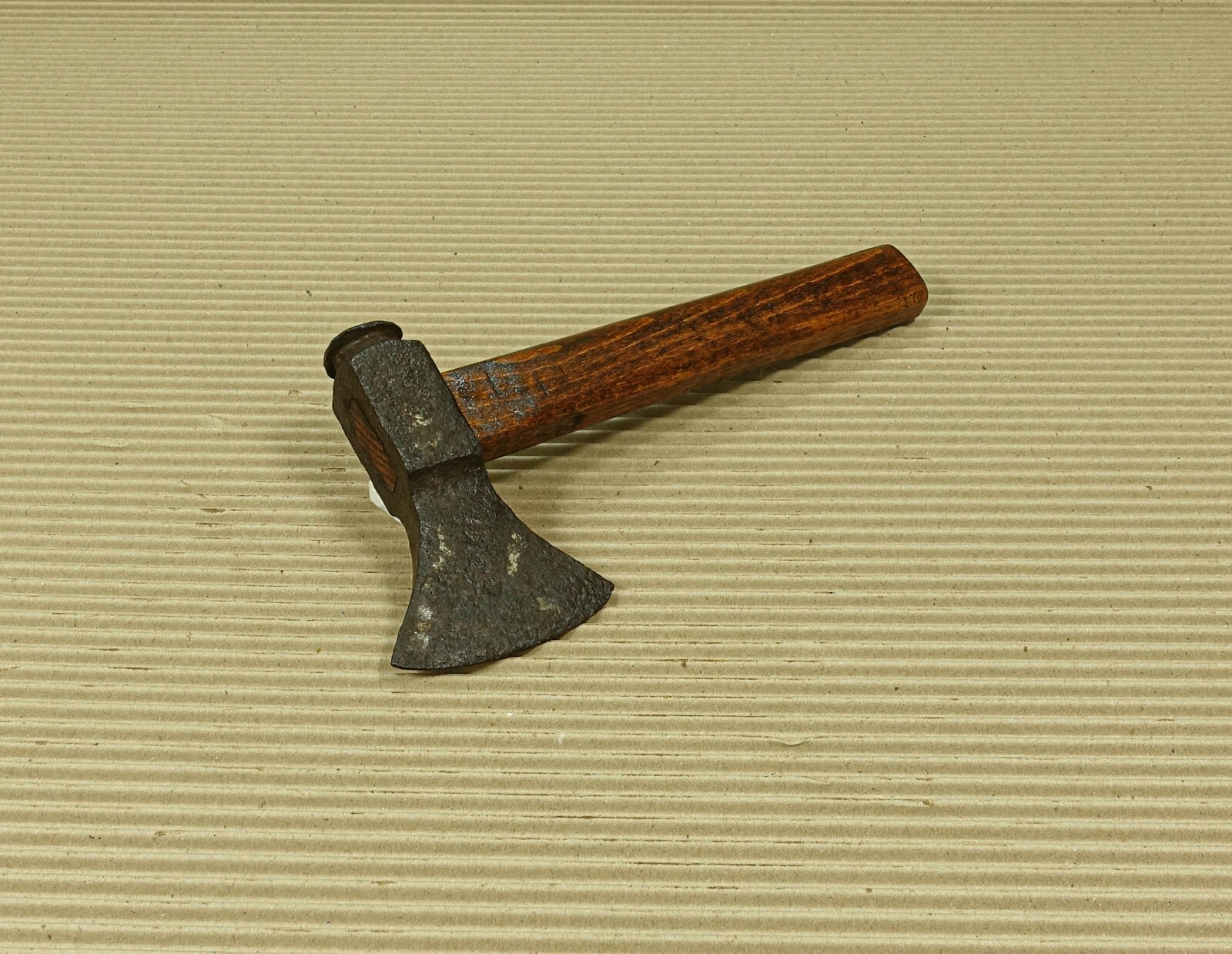 ANTIQUE VINTAGE GOOSEWING HEWING CARPENTER’S SIDE AXE HAND FORGED