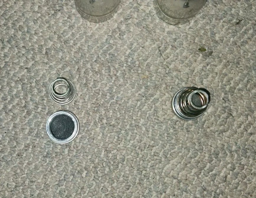 Lot of 2 VTG Silver Mag Lite Maglite Mag Light Flashlight Silver For Parts