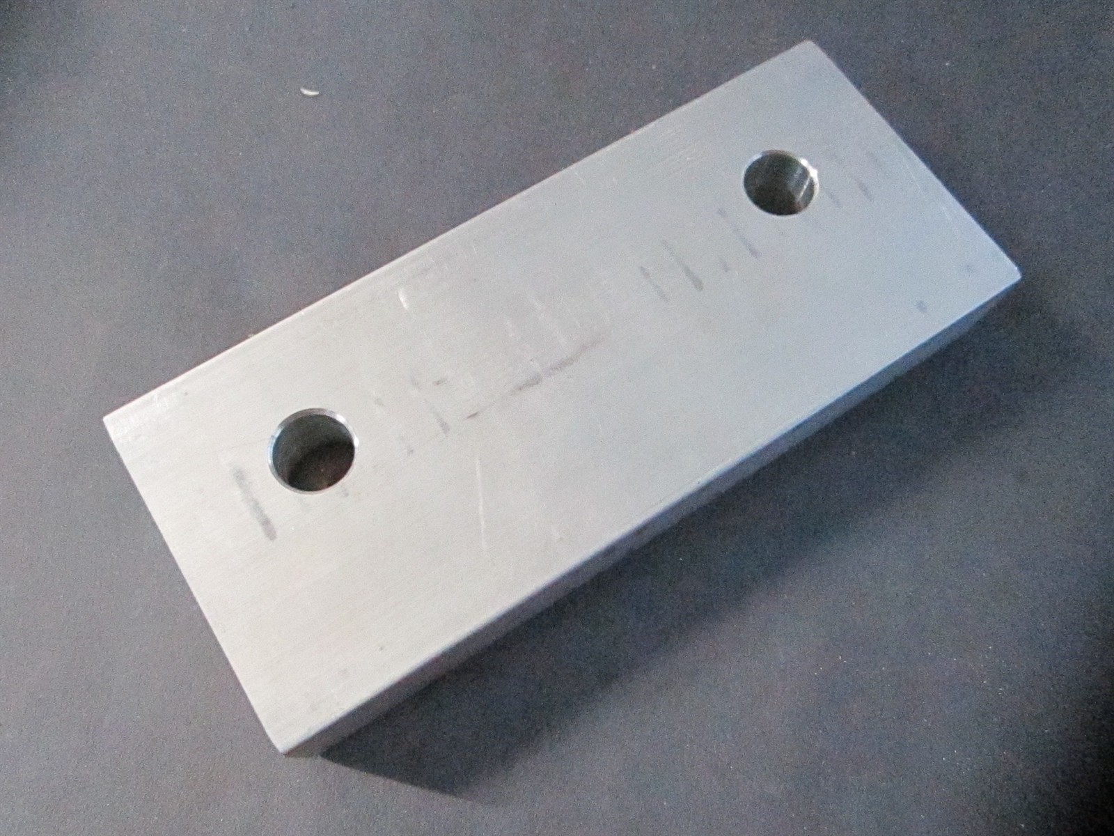 (Z1193) 1″ x 1″ x 2-1/2″ x 6″ Aluminum Soft Mill Vise Jaw for Use with 6″ Vise