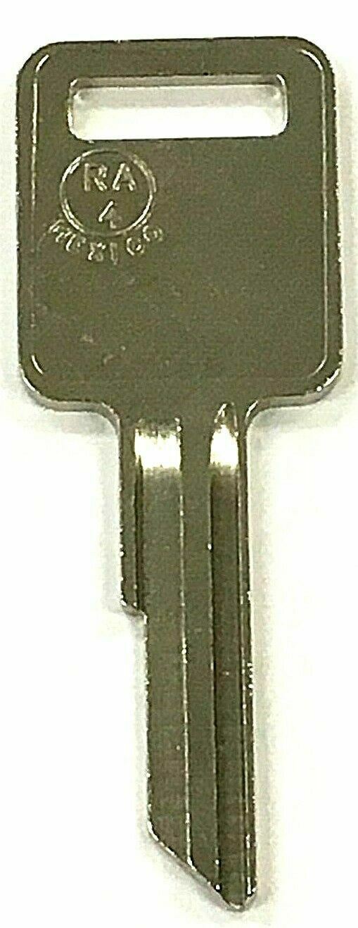 Terex Forklifts Construction Equipment Key Blank Blanks Keys RA4 RA7 RB2 1584