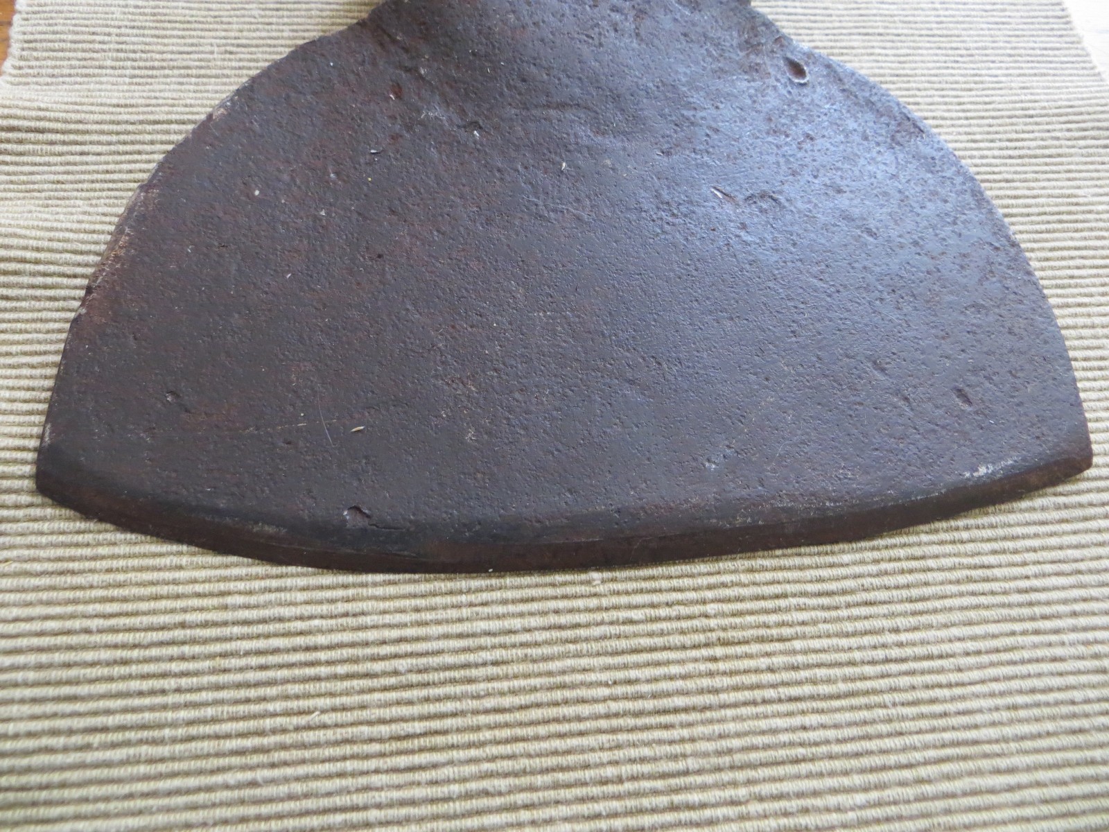 ANTIQUE 1800’s BROAD AXE HATCHET UNMARKED 10″L x 9″W 5lb 13oz SINGLE BEVEL BLADE