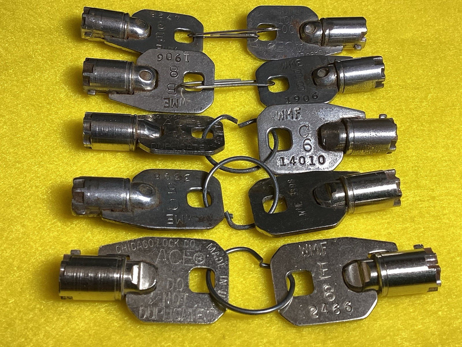 Lot of 10 VTG Tubular Barrel Keys Round Vending Machine Ace Chicago Lock Co. Key