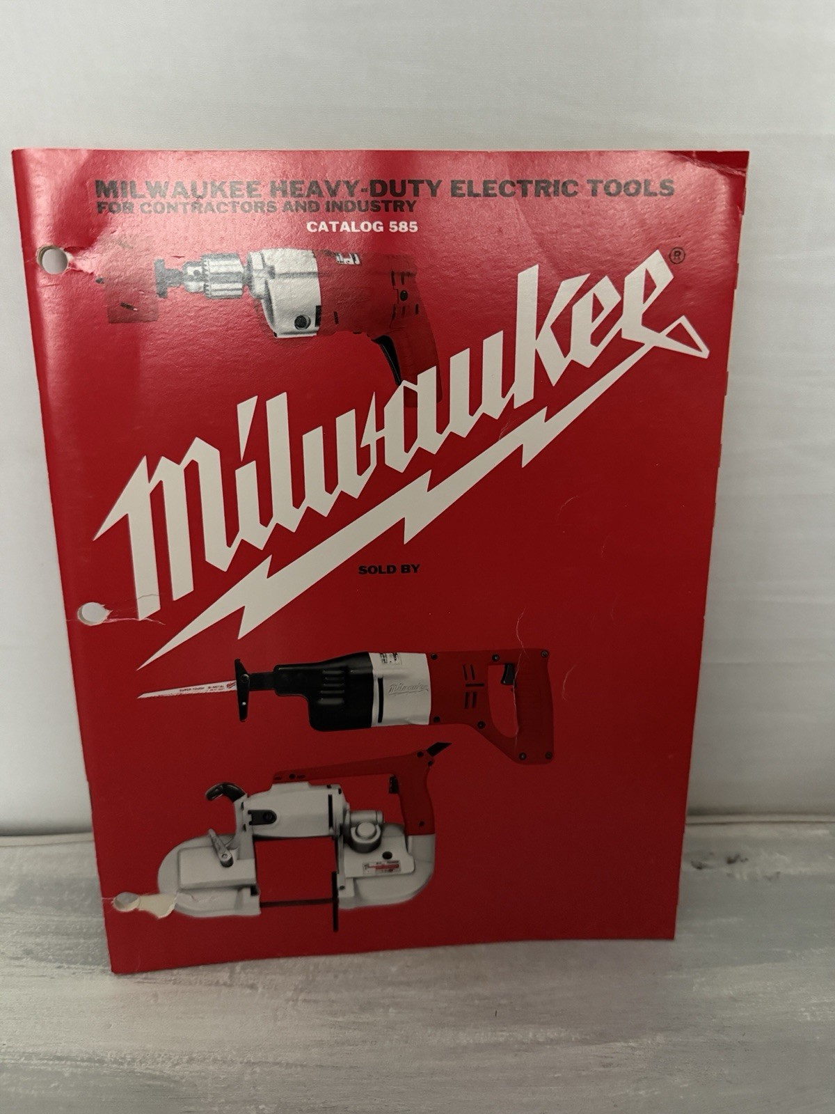 Milwaukee Heavy Duty Electric Tools Catalog 585 Contractors & Industry