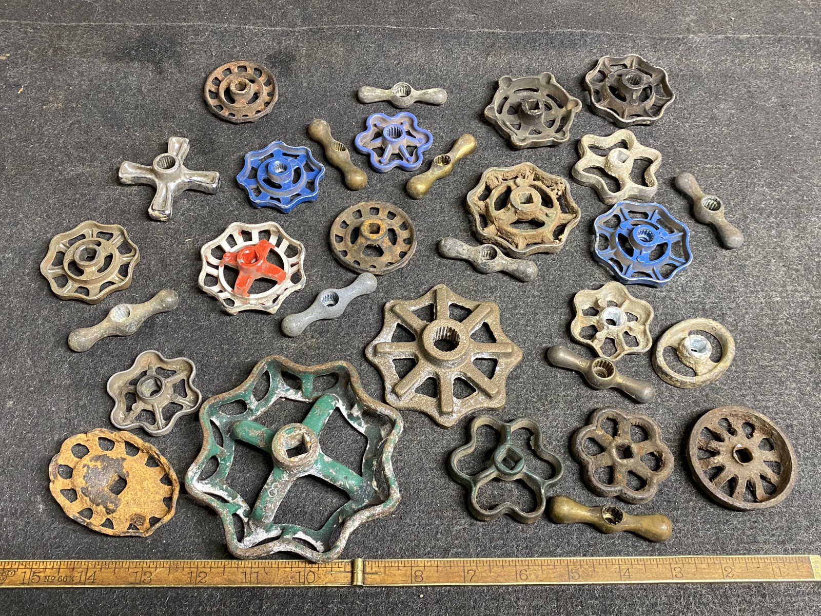 30 Vintage Cast Iron Brass And Metal Steam Valve Handles Steampunk Flowers
