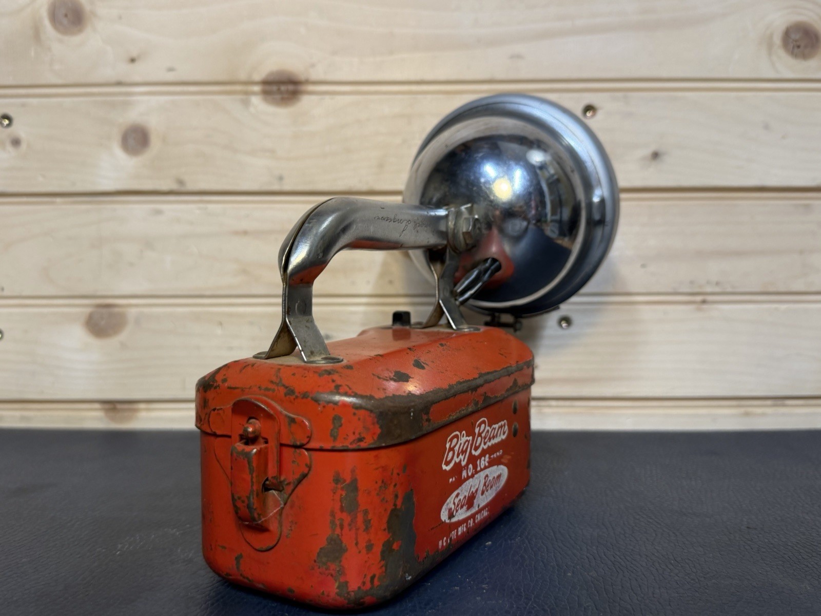 Vintage Teledyne Big Beam Model 166 Red Metal Flashlight Lantern Spotlight