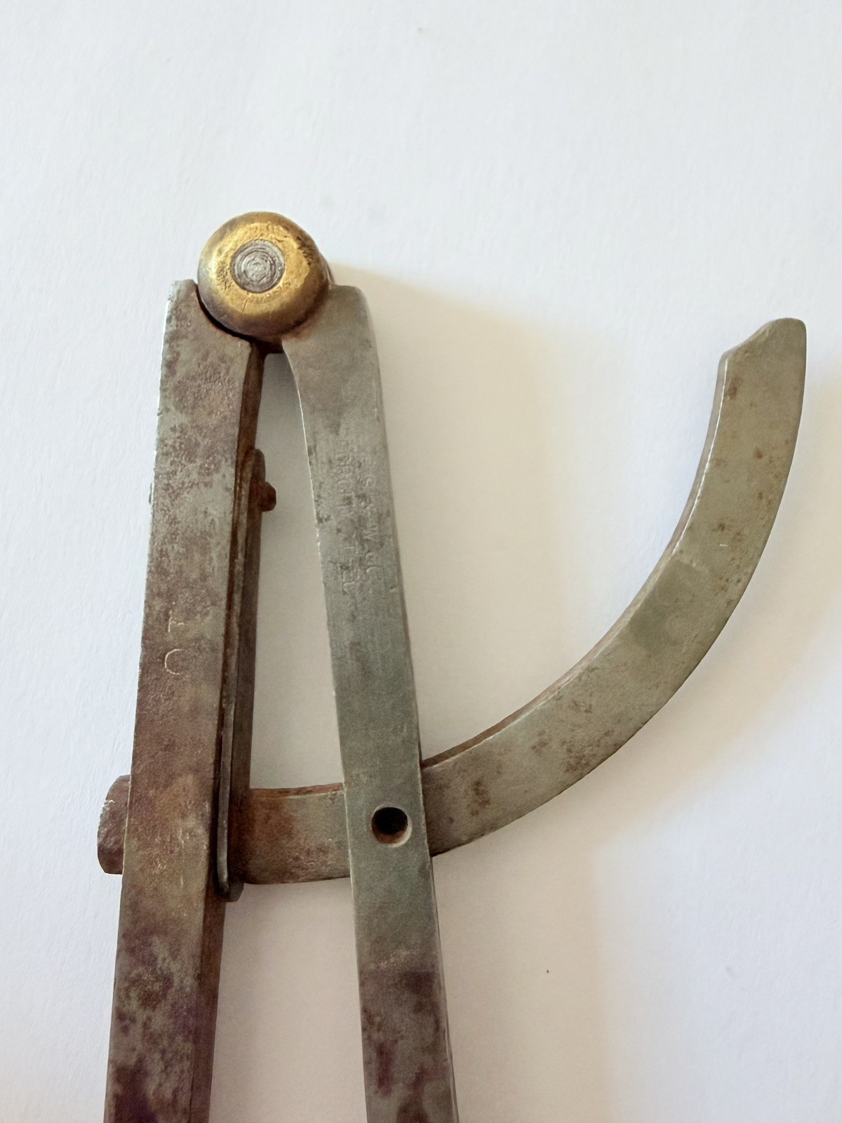 Vintage Metal Wing Divider Scribe Compass – Machinist Tool. 11 1/2 inches