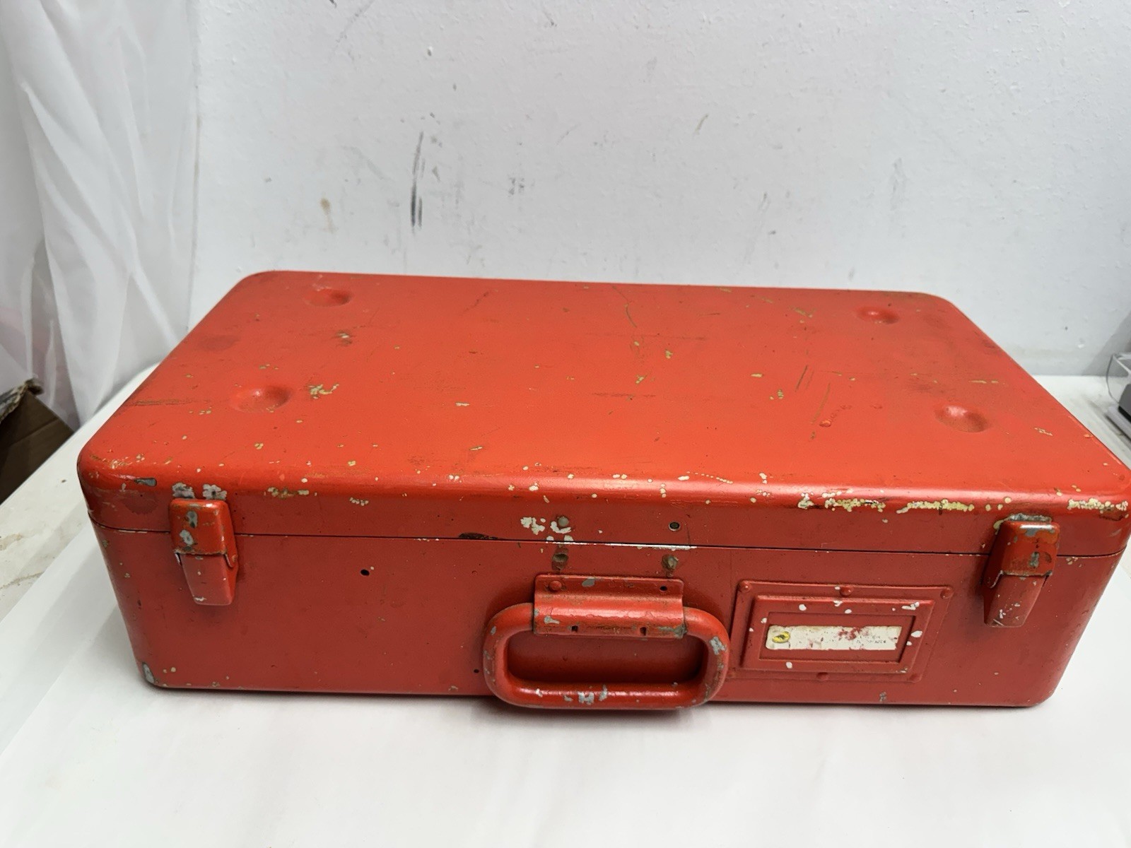 Vintage Red Metal Equipment Case 19″ Instrument Tool Box Carpet Lined Storage