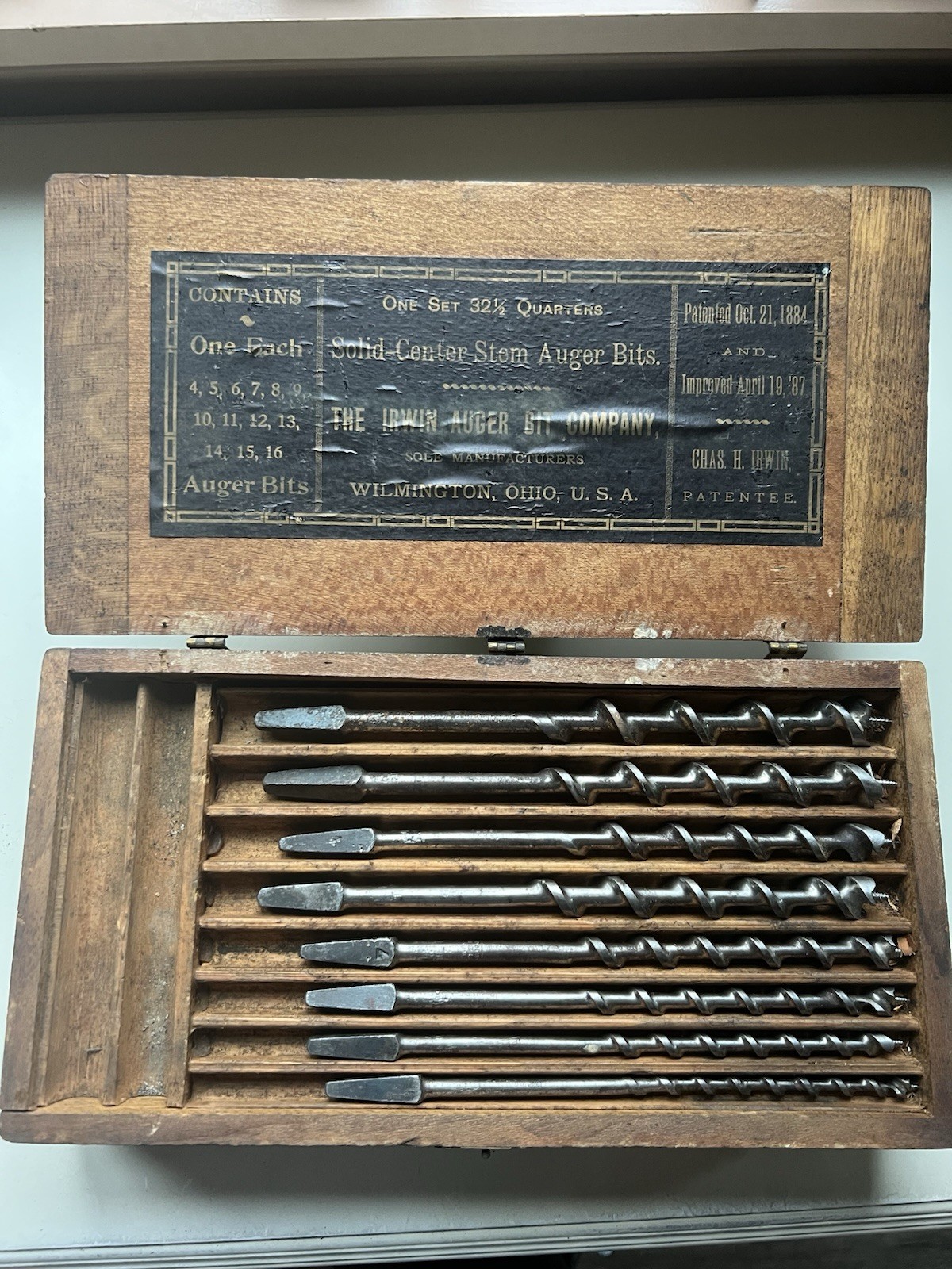 Irwin Auger Solid-Center Stem Auger Bits 11 Pieces 32 1/2 Quarters Wood Case