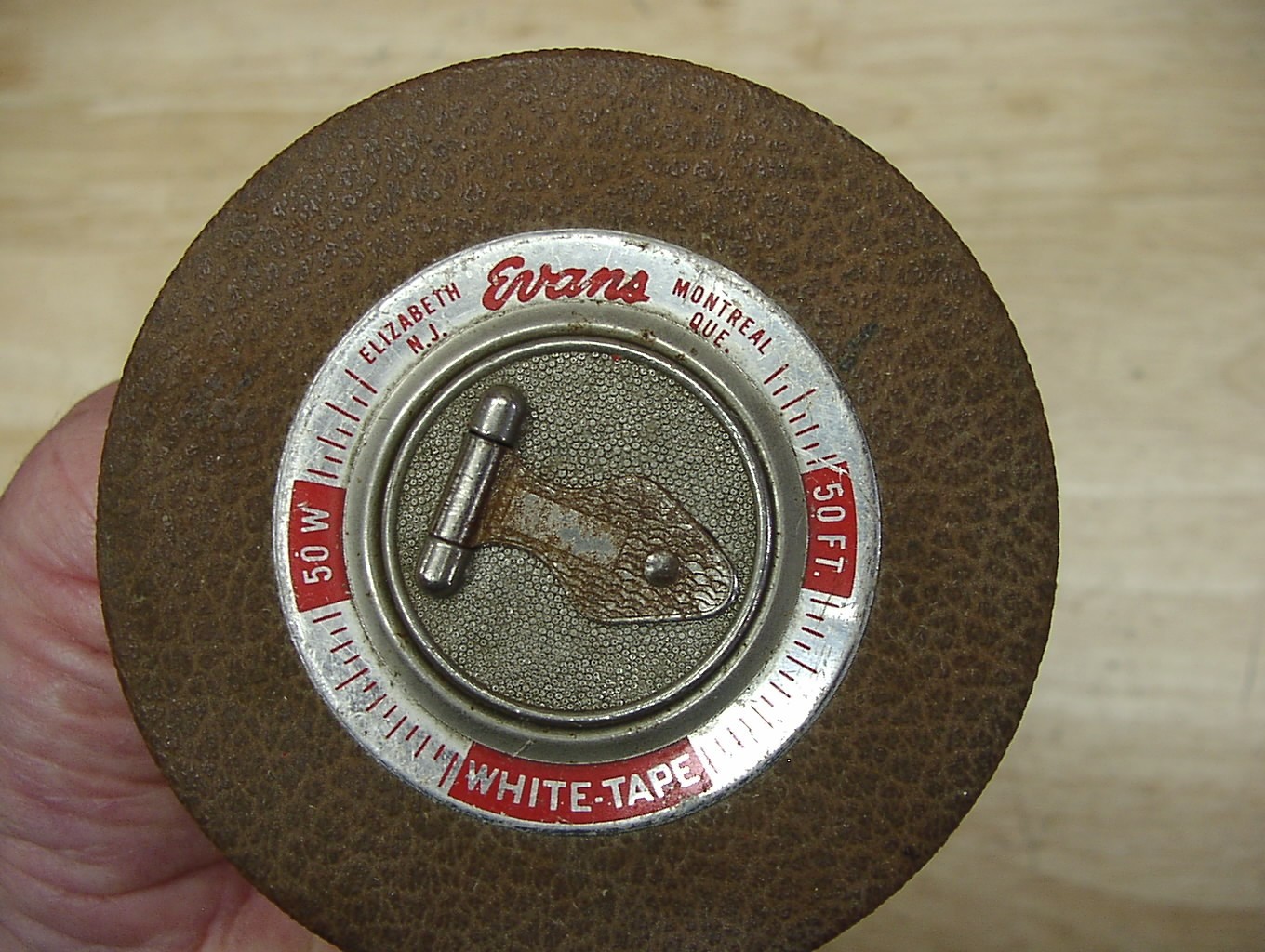 Vntg Evans 50W 50′ White Face Tape Measure,Brown Leatherette 3-7/8″ Diam. Case