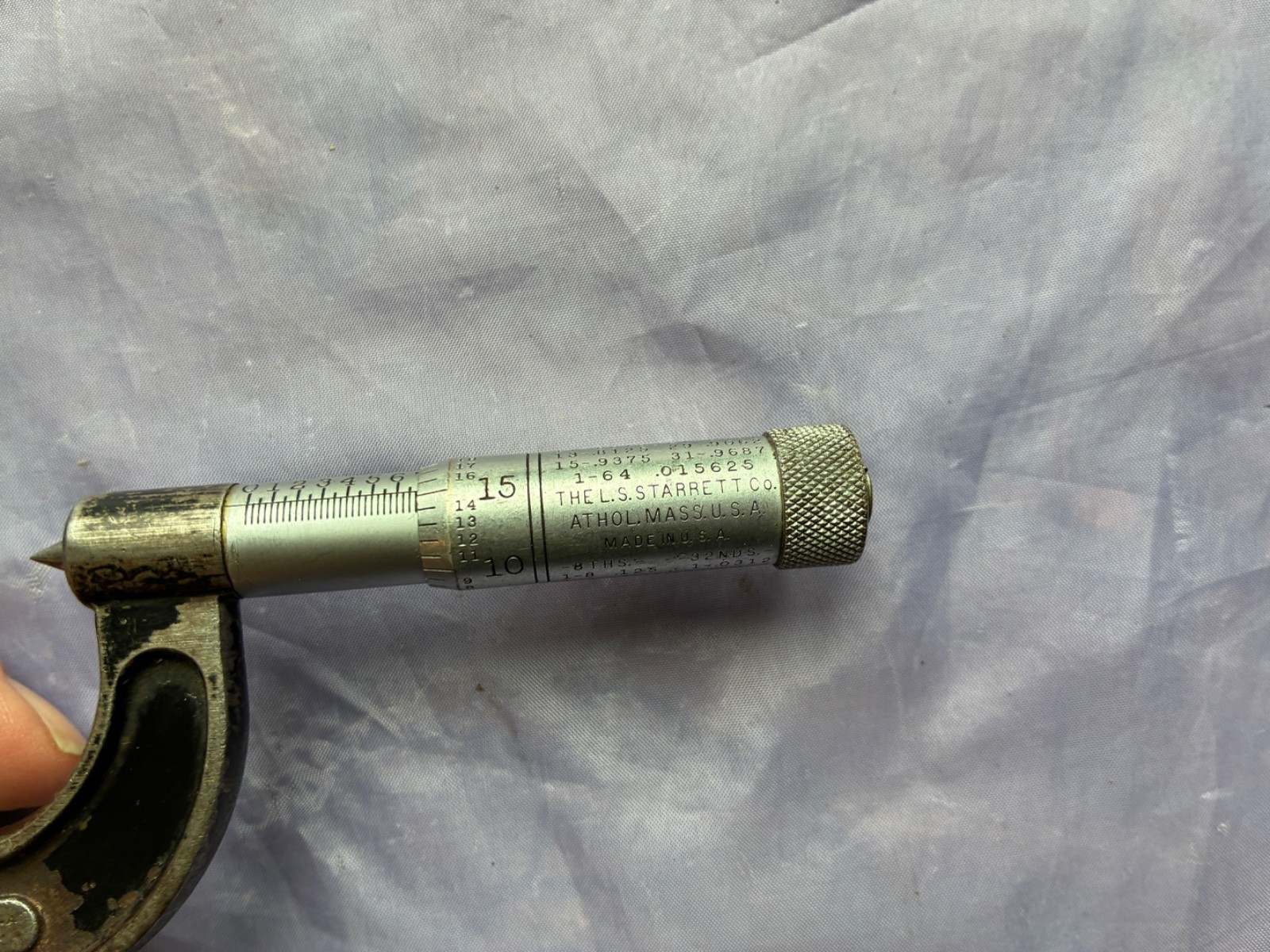 VINTAGE STARRETT NO 210-A THREAD POINT MICROMETER 0-1″ – GOOD PLUS CONDITION