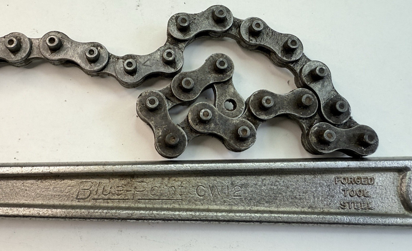 Blue – Point Tools CW12A Chain Wrench 12″