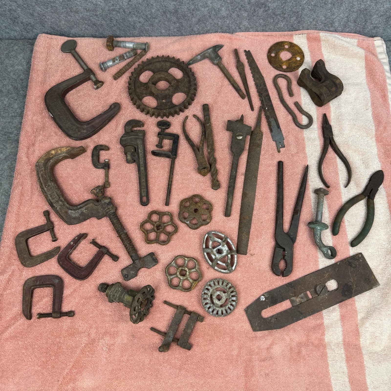 Lot Of Antique Cast Iron Metal Tools And Misc Machinist Pieces Unrestored