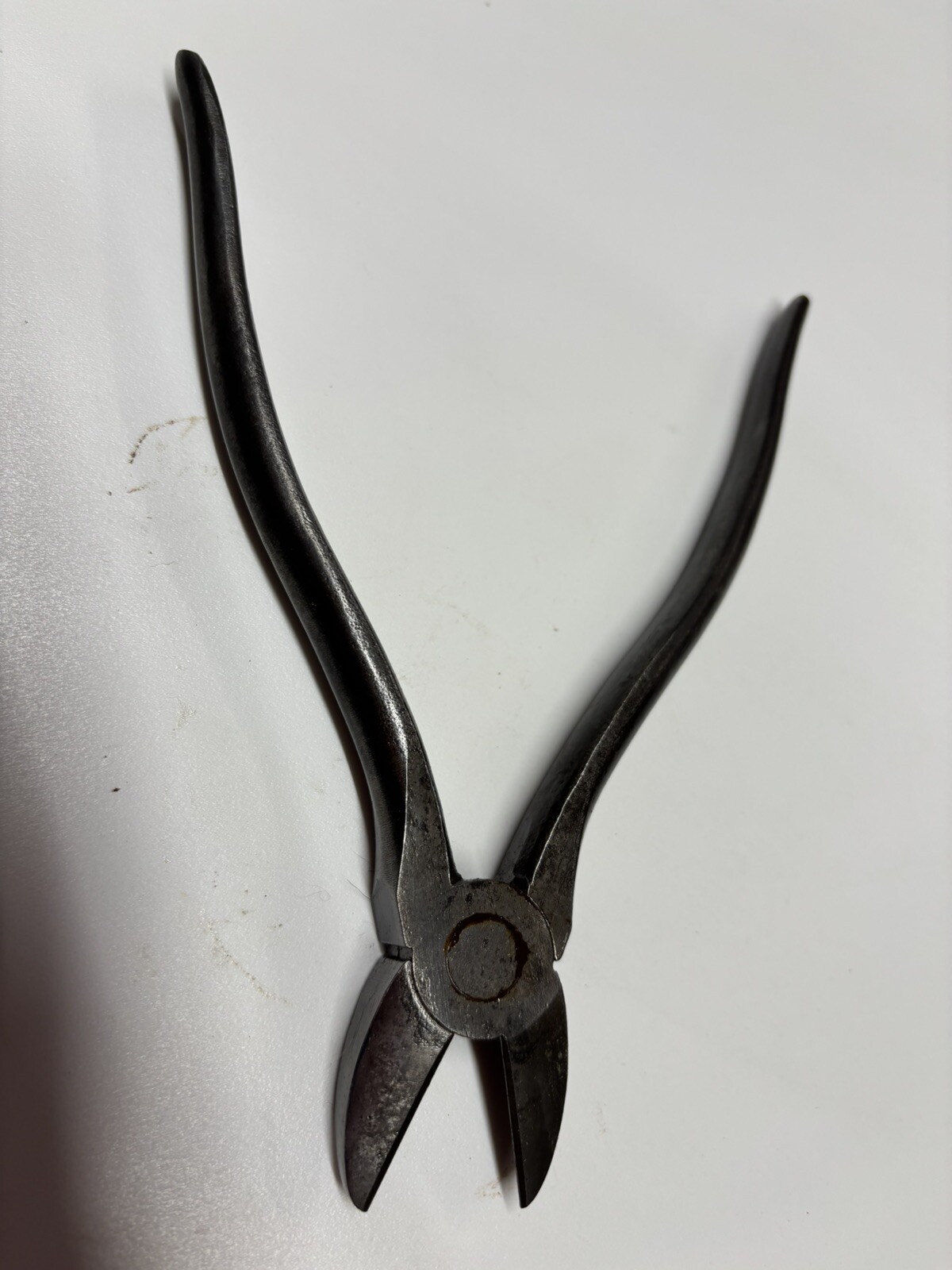 Vintage 6” Long Side Cutters/ Dykes. No Identifying marks