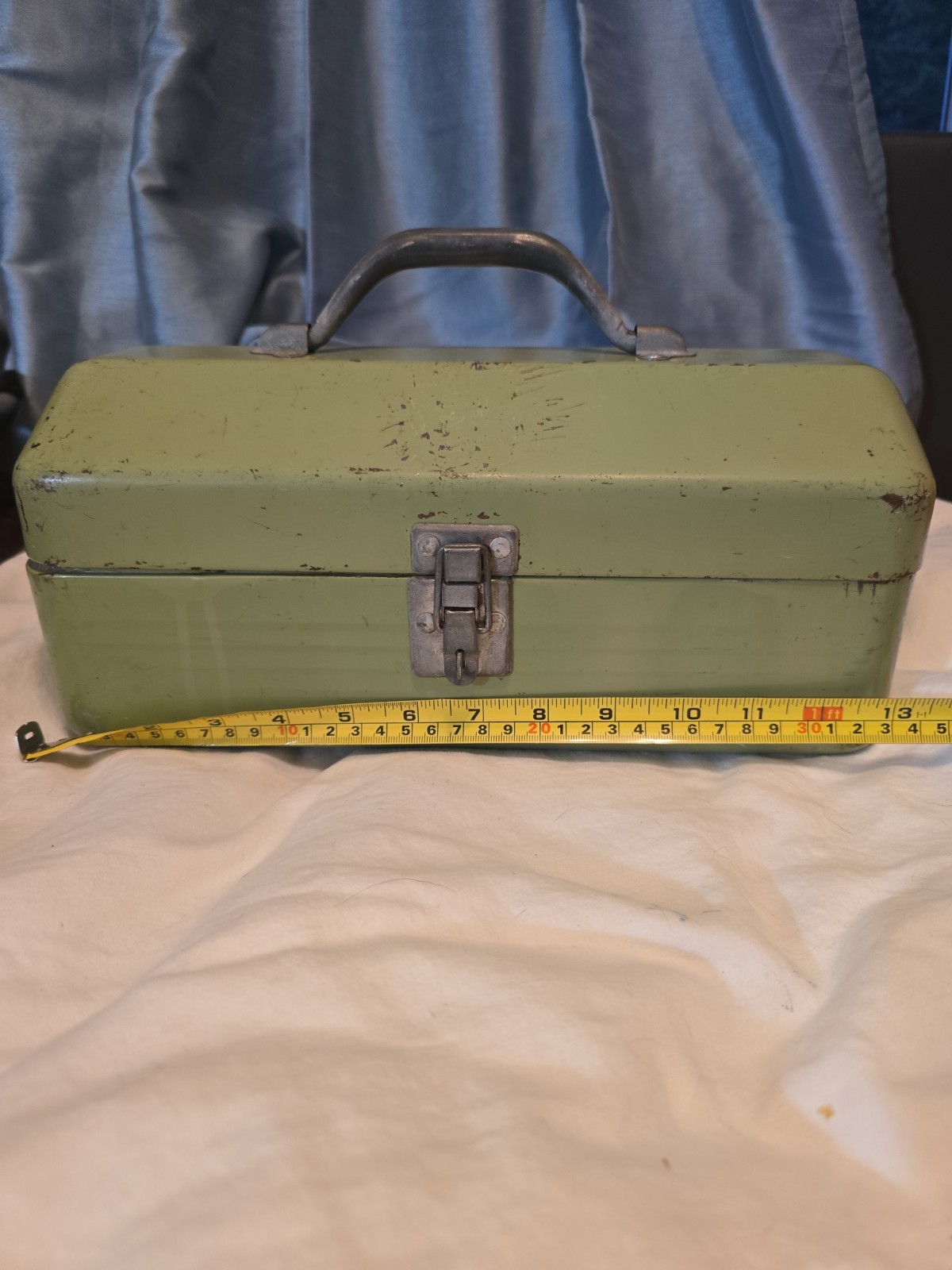 Vtg 40’s/ 50’s Porter? Sage Or Olive Green Metal Tool Box/ Tackle Box 13.25″ L
