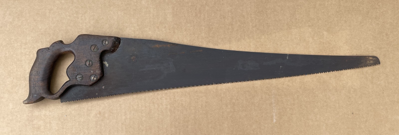 ANTIQUE DISSTON 26″ D-8 Hand Saw 26″ Skew back blade 1896-1917 PHILADA Medallion