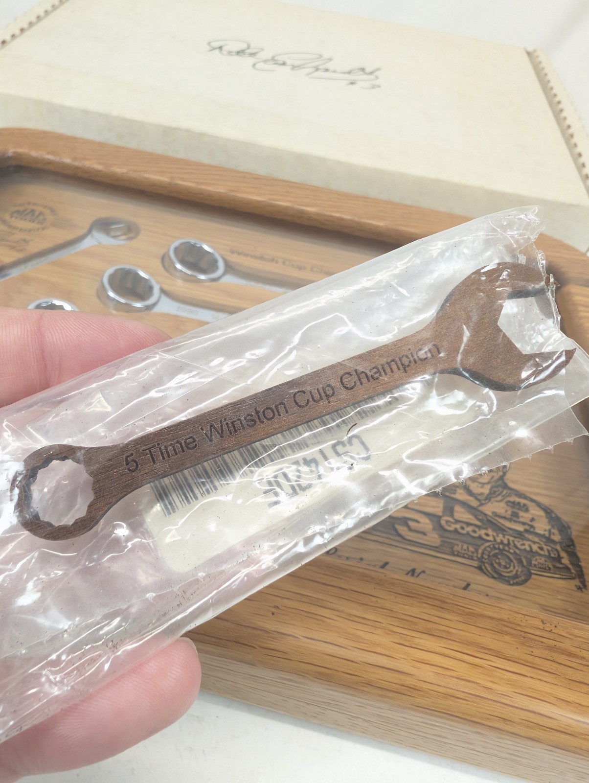 MAC Dale Earnhardt #3 Limited Edition Racing Short SAE Combination Wrench Set