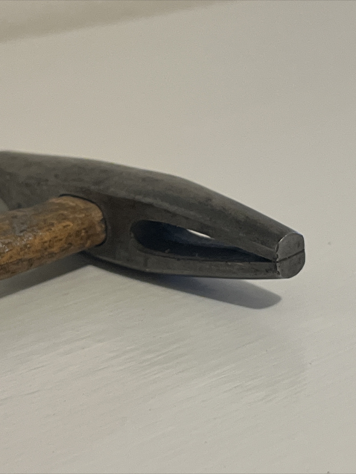 A.R. Robertson Boston Mass. Horseshoe Mark 11” Magnetic Tack Hammer Antique