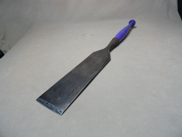 3 1/2″ Slick Timber Frame Heavy Framing Socket Mortise Chisel w/Plum Wood Handle