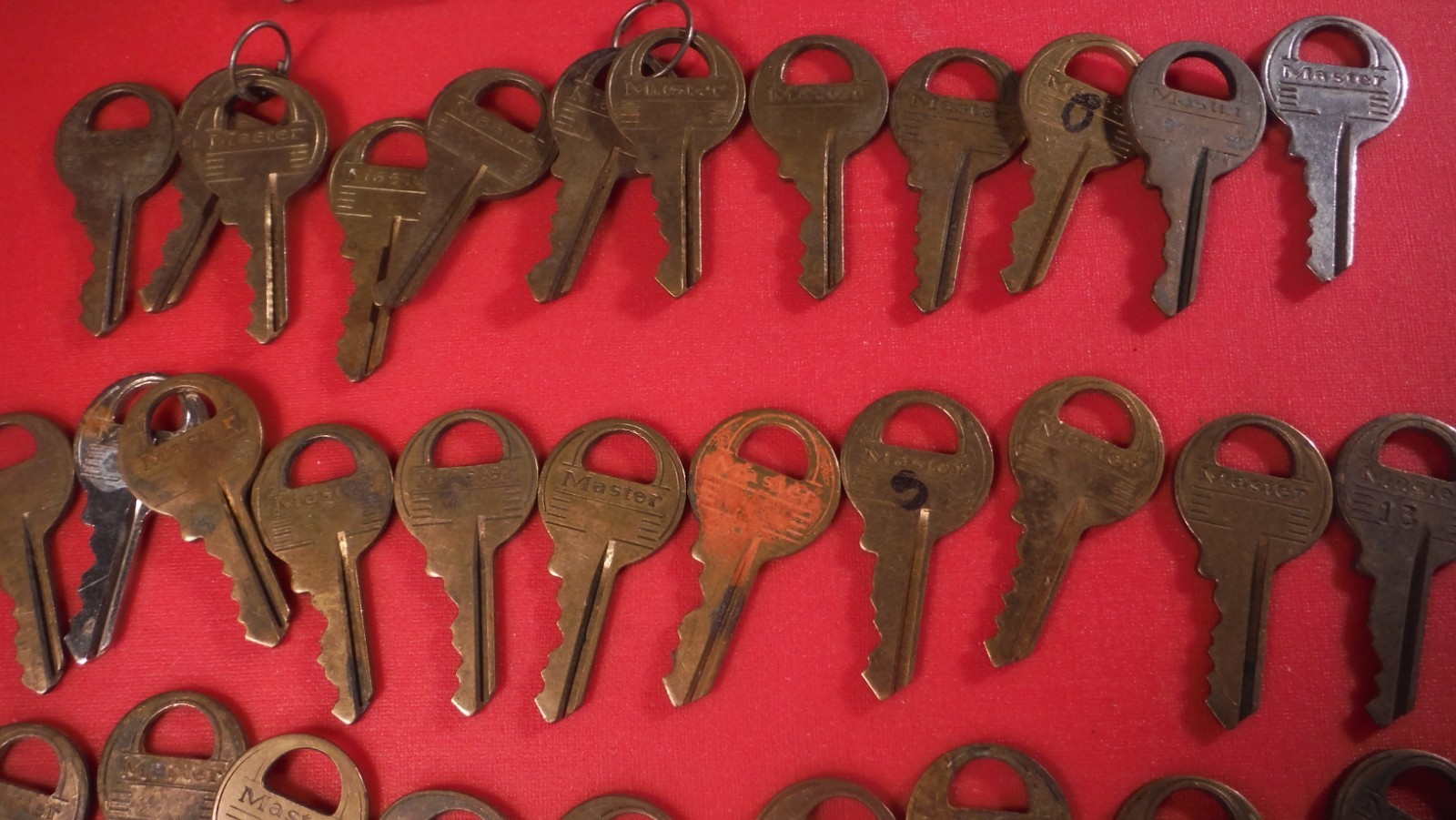 ES38 Master Lock Keys Most Numbered LOT of 75 MASTER LOCK KEY LOT of 75